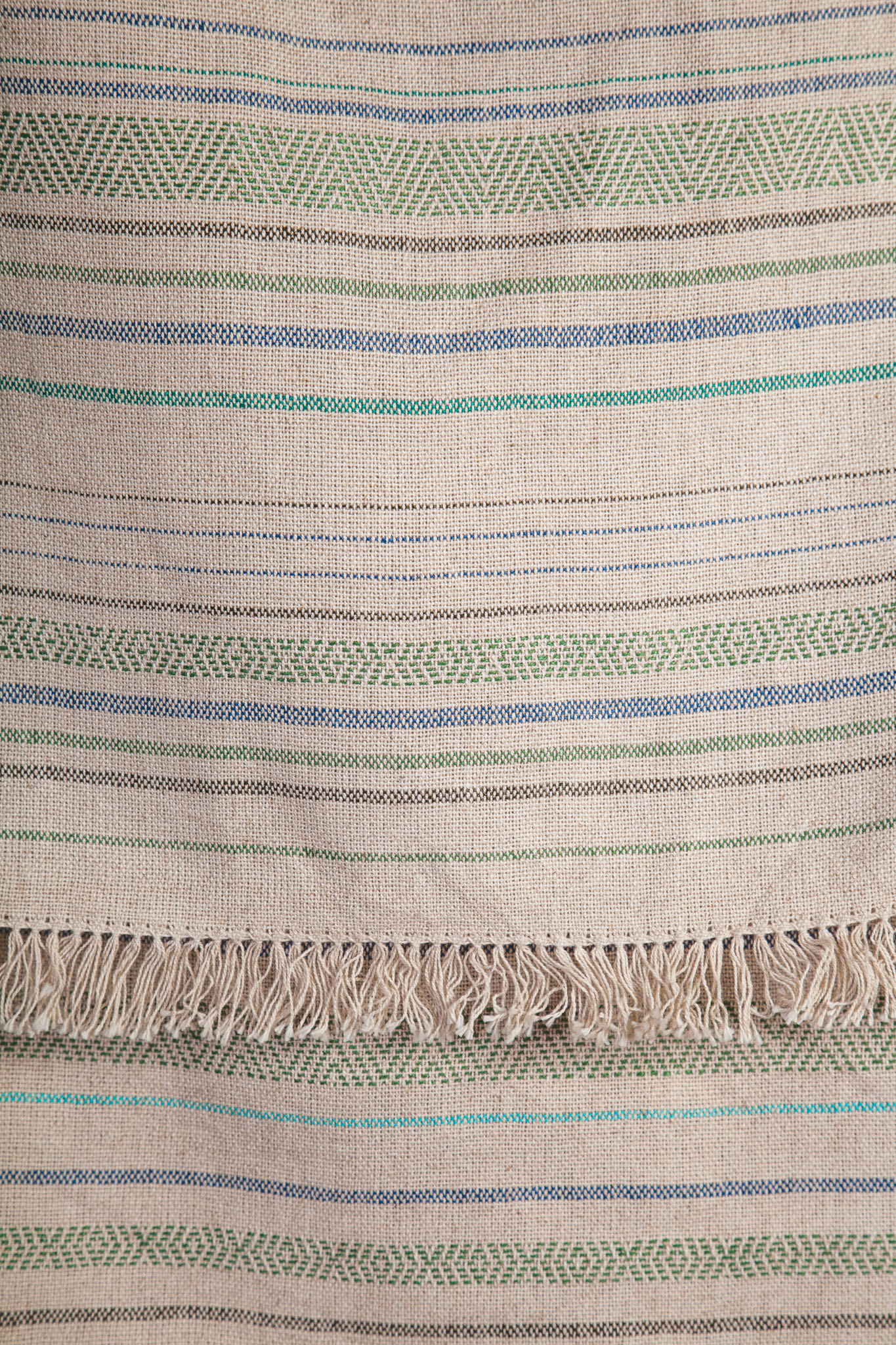 MargotHandwoven_©AkemiHiatt_LinenDetail5.jpg