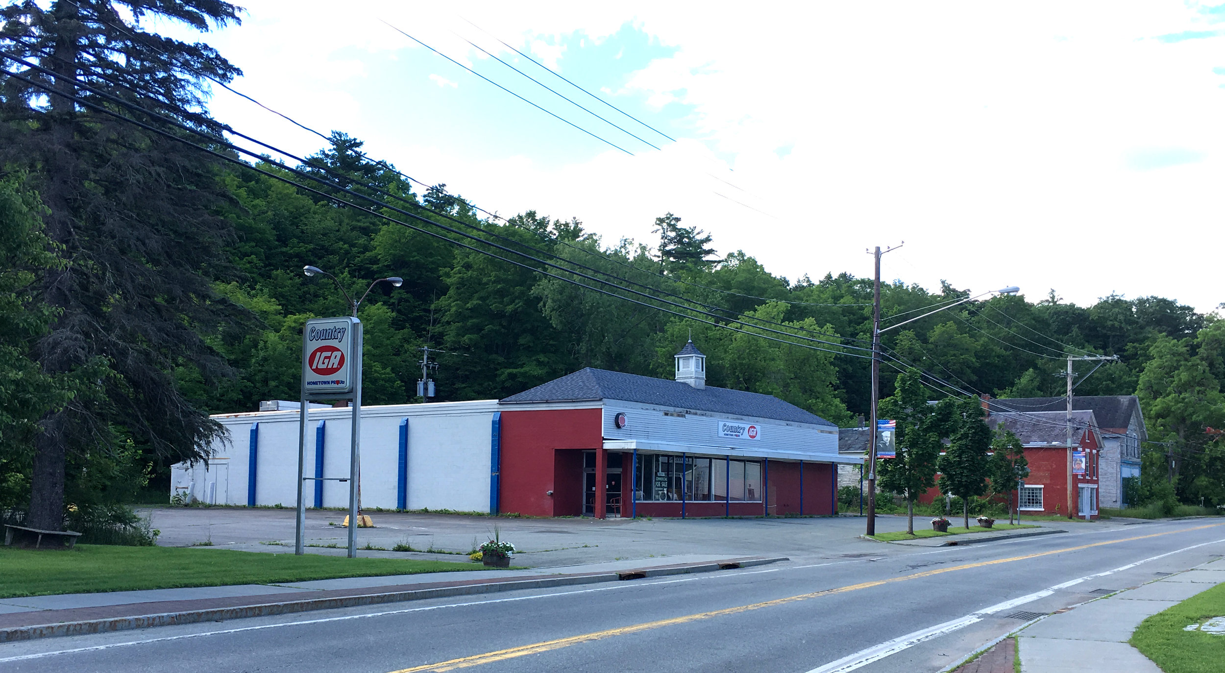 Premises has provided technical assistance for the project through the development of preliminary plans for the building, its site, and an associated statement of probable costs to support the development proposal and for use in seeking grant funding. Premises organized visioning workshops to facilitate community input and facility programming. The preliminary plans feature multiple shops and studios, a generous storage area, a general space for exhibits, lectures and informal gathering. A “Community Front Porch” will provide an area in front of the building for seasonal events and activities and will feature a roof-top solar array. Heating, Lighting, and Mechanical systems will be state of the art and designed to minimize energy consumption and operating expense.
