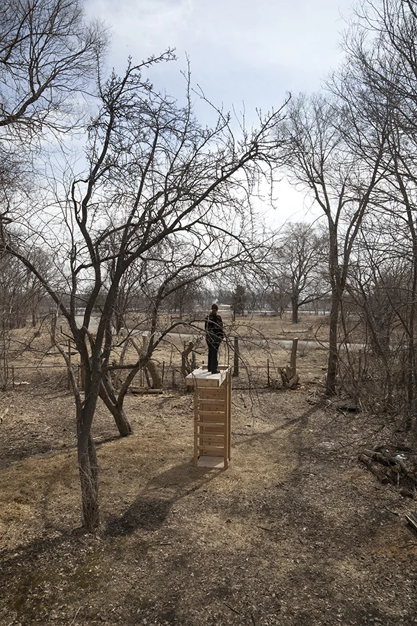  The project elevates the body to provide an alternative perspective on place. 