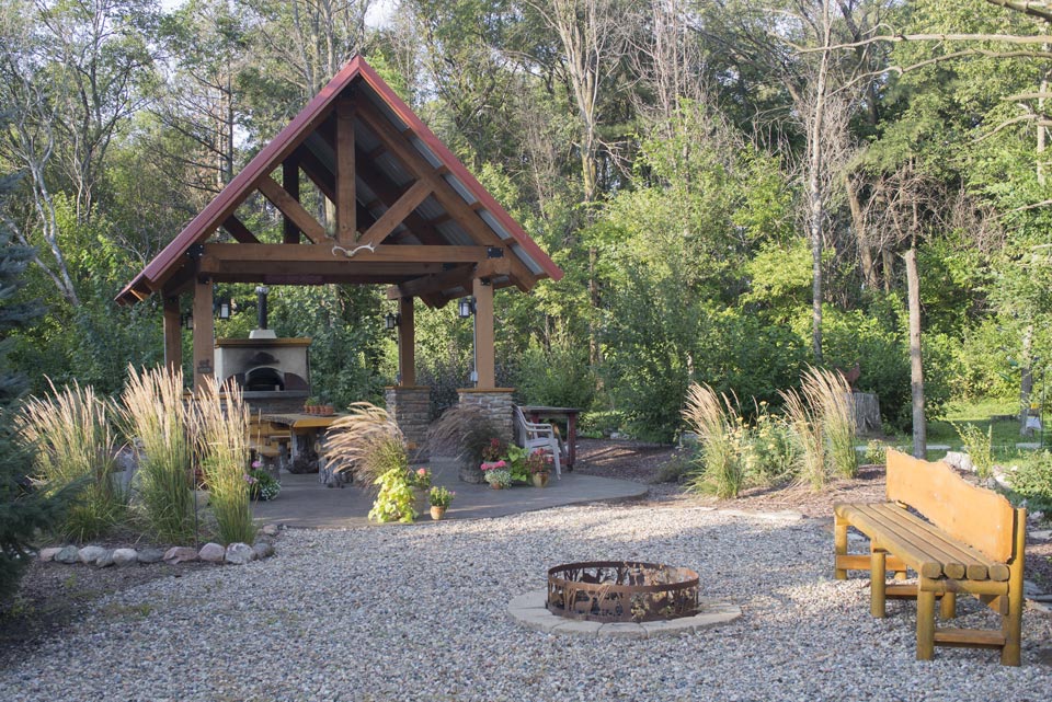 Outdoor Kitchen