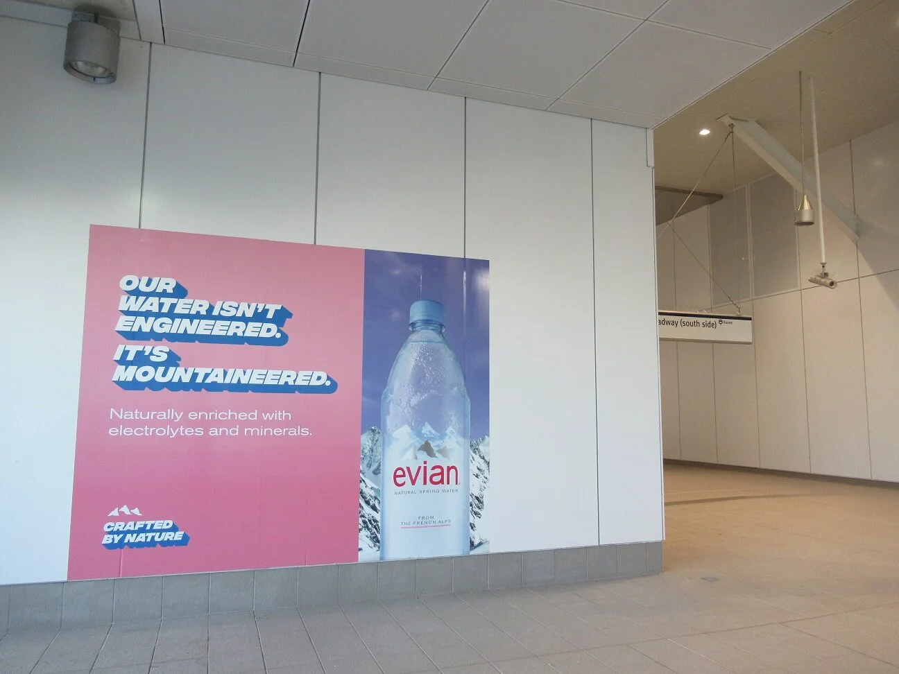 EVIAN-Commercial Broadway Station_domination SOUTH(3).JPG