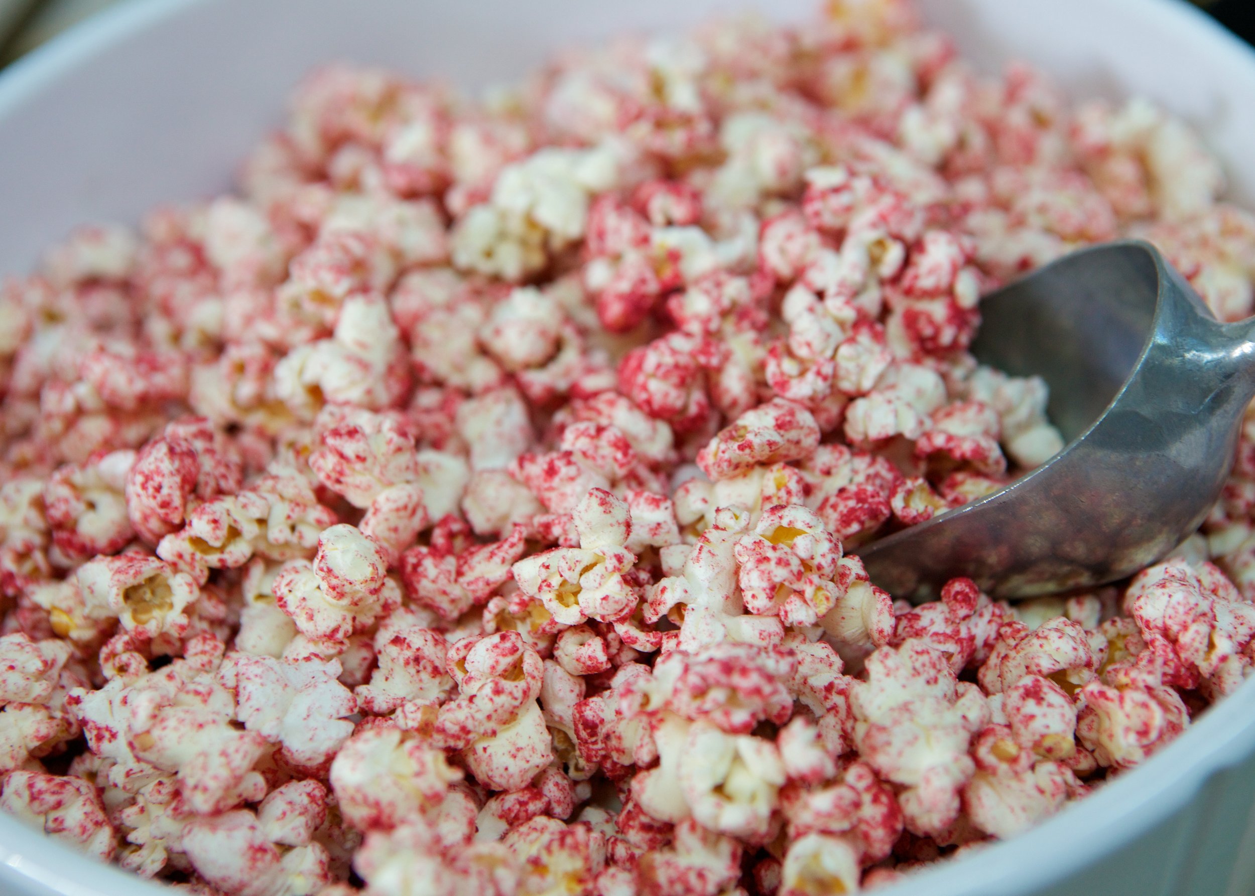 Raspberry White Chocolate Popcorn.jpg