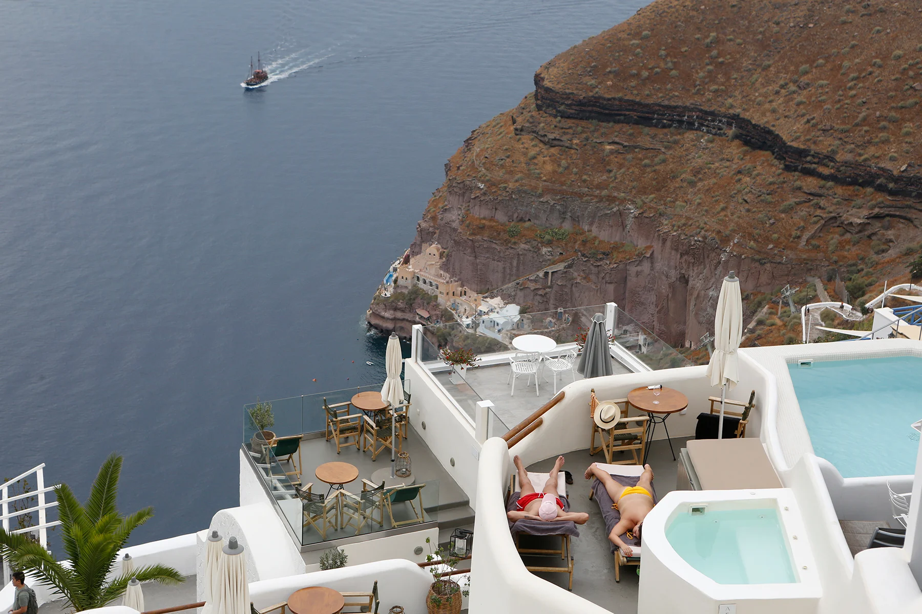 santorini.jpg