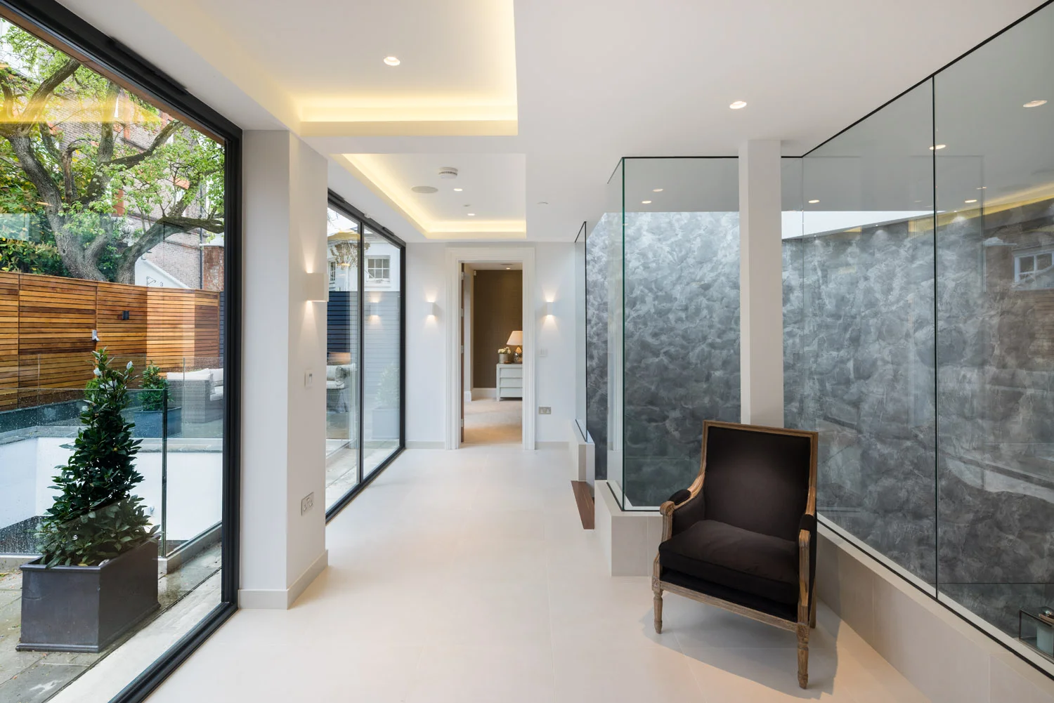  19 East Heath Road, real estate photographer, architectural Photography, architectural Photographer London,  