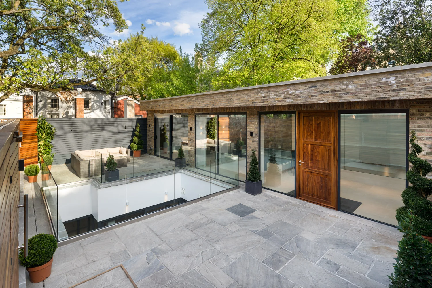  19 East Heath Road, real estate photographer, architectural Photography, architectural Photographer London,  