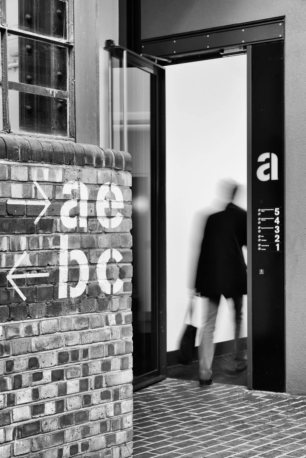 AHMM Office by Architectural Photographer Joas Souza