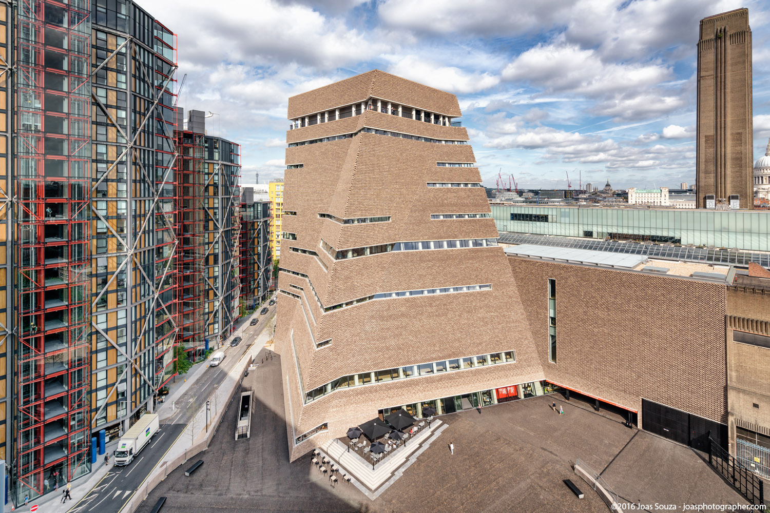  Tate Modern by Joas Souza Photographer 