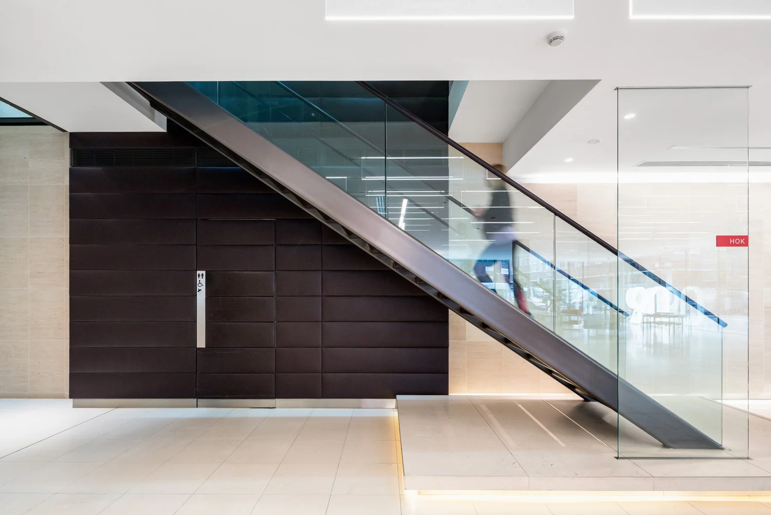 90 Whitfield Street by Joas Souza Photographer
