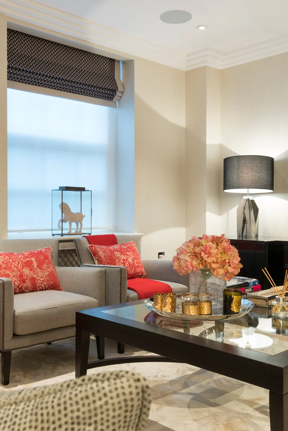 Old Manor Court, 40-42 Abbey Road, London NW8 0AR by Architectural Photographer Joas Souza