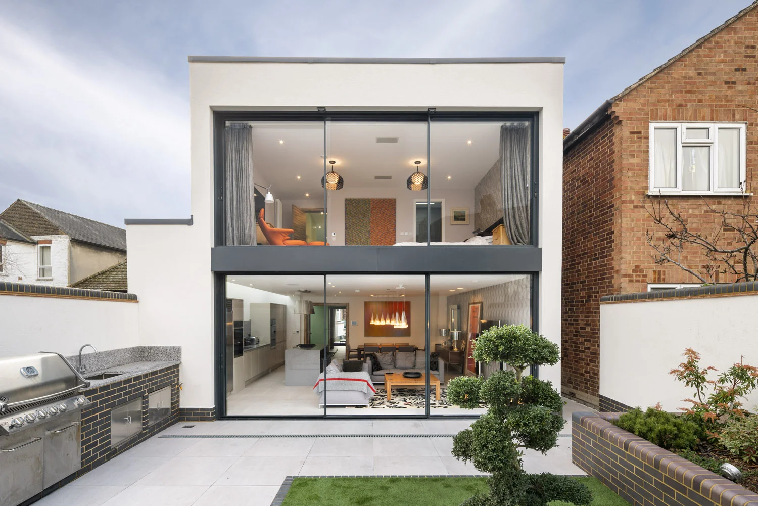 Westbury Road, New Malden, Surrey, KT3 - Photo by Joas Souza