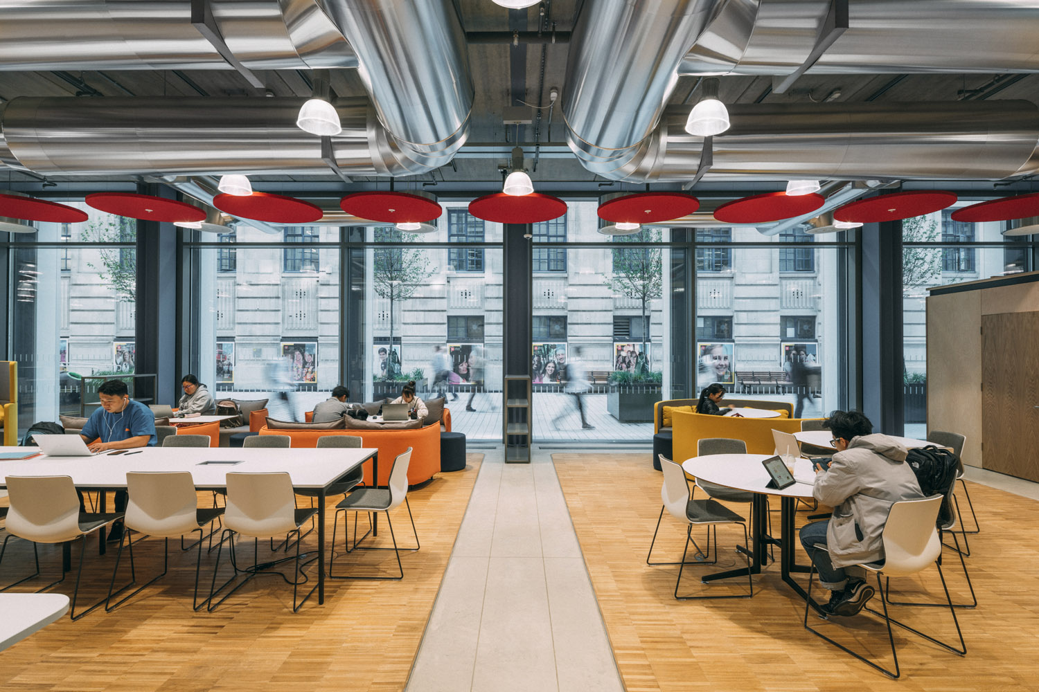  Rogers Stirk Harbour + Partners,  Centre Buildings Redevelopment at The London School of Economics (LSE) - Photography by Joas Souza 