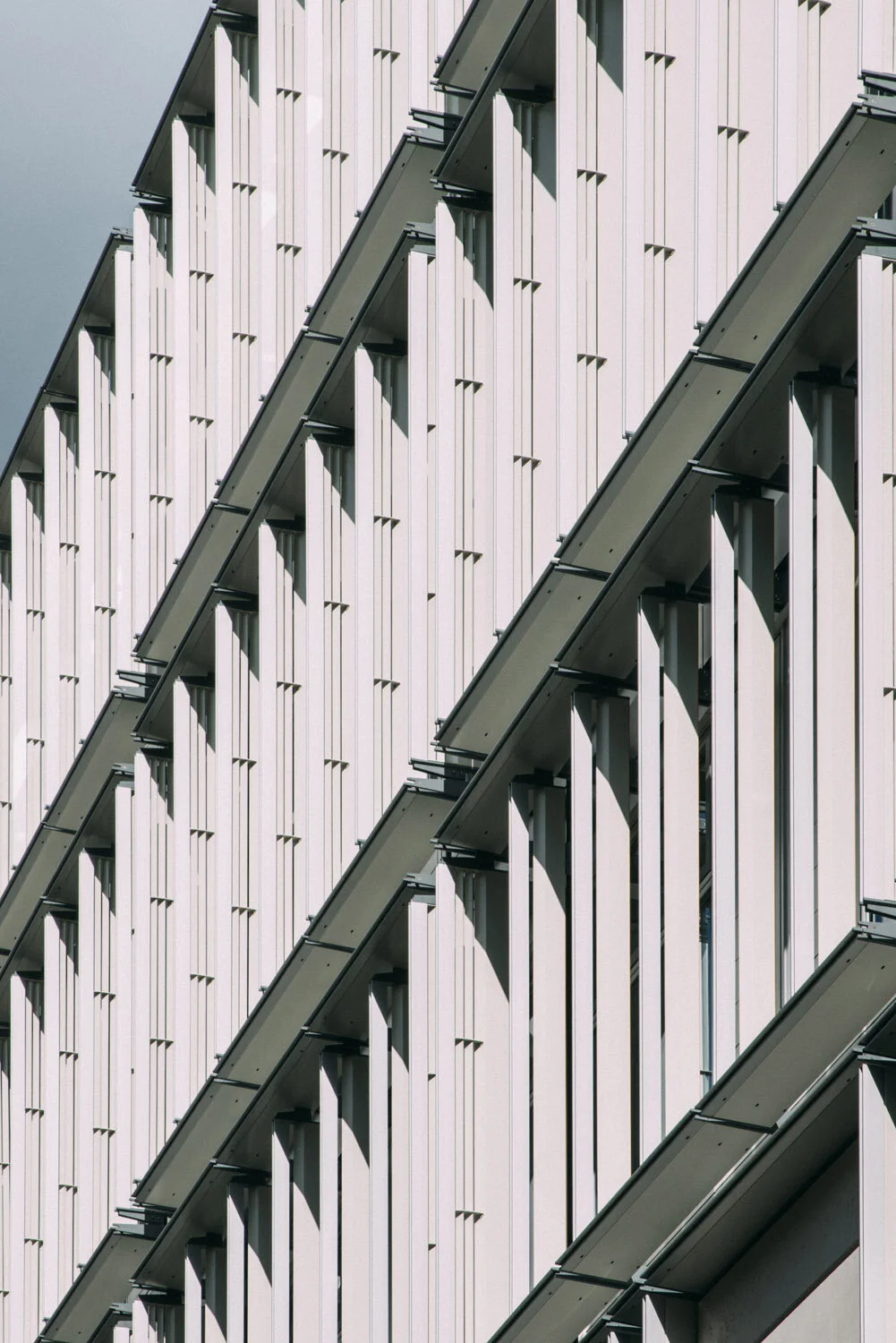  Rogers Stirk Harbour + Partners,  Centre Buildings Redevelopment at The London School of Economics (LSE) - Photography by Joas Souza 