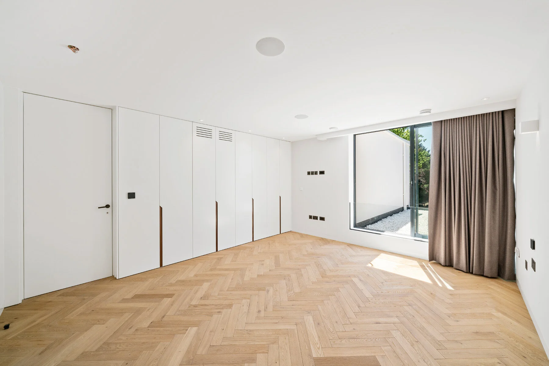  73 Uphill Road, Mill Hill, NW7 4PT, London. Client: WL Contractors. Photography by Joas Souza 