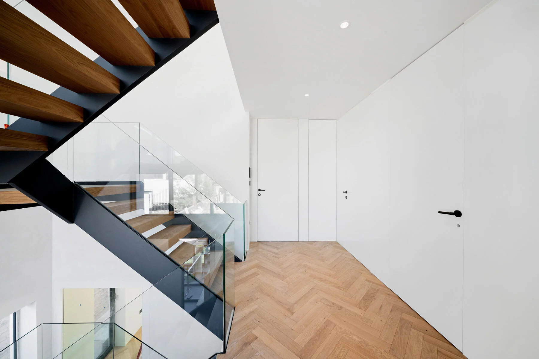  73 Uphill Road, Mill Hill, NW7 4PT, London. Client: WL Contractors. Photography by Joas Souza 