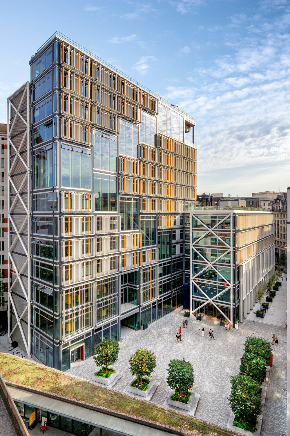  Rogers Stirk Harbour + Partners,  Centre Buildings Redevelopment at The London School of Economics (LSE) - Photography by Joas Souza 