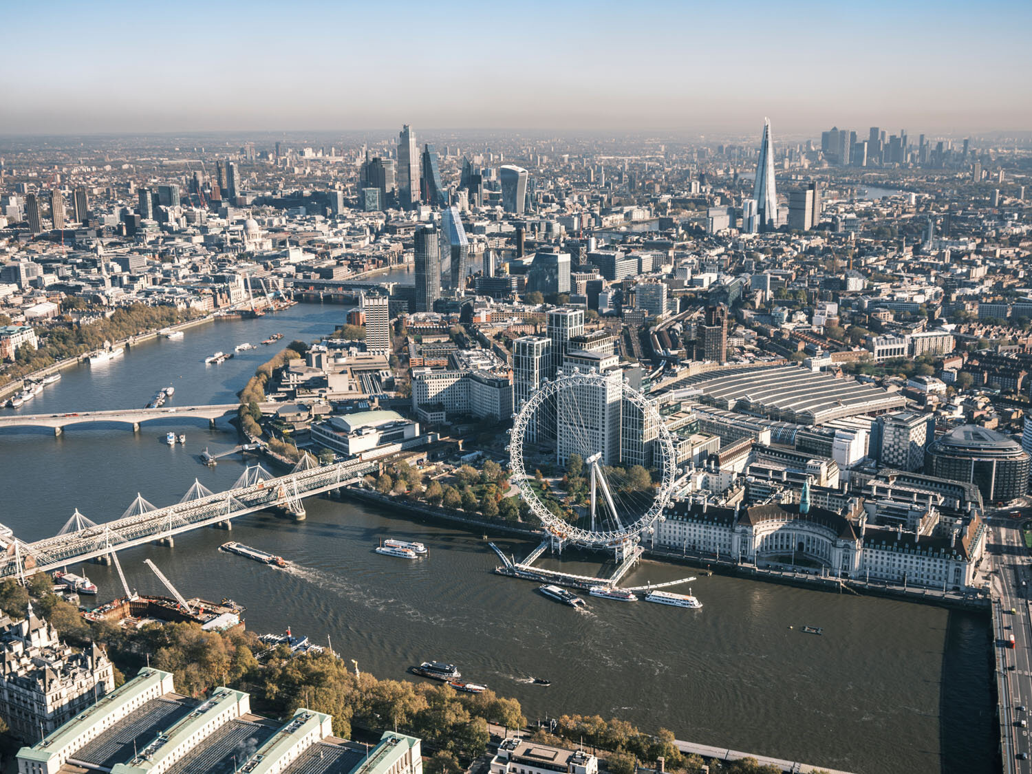  London Aerial View - River Thames / London Eye 