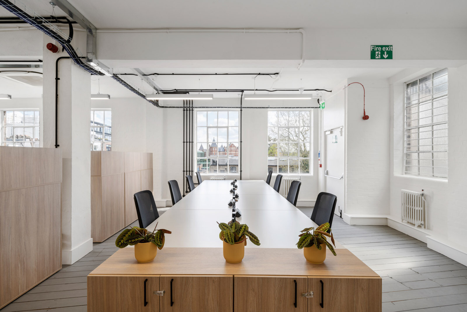  Camden Works, 12 Oval Road, Camden, Office, To Let. Photo by Joas Souza 