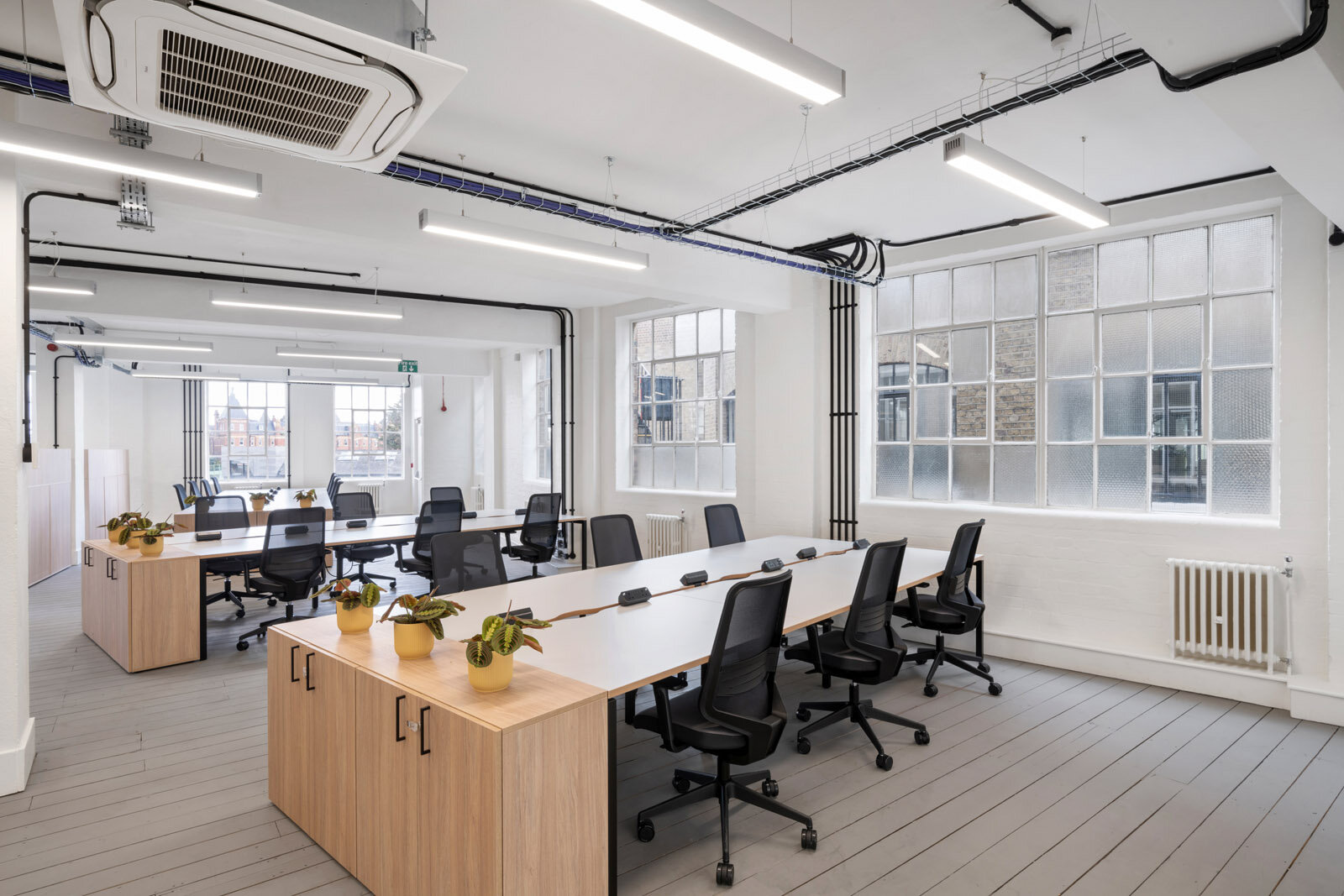  Camden Works, 12 Oval Road, Camden, Office, To Let. Photo by Joas Souza 