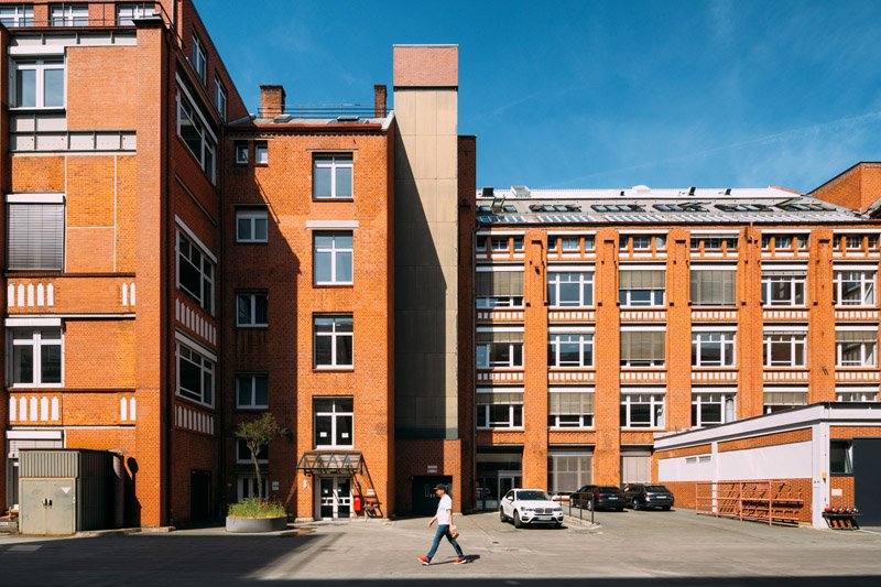  Sickingenstraße 70-71, 10553 Berlin.  