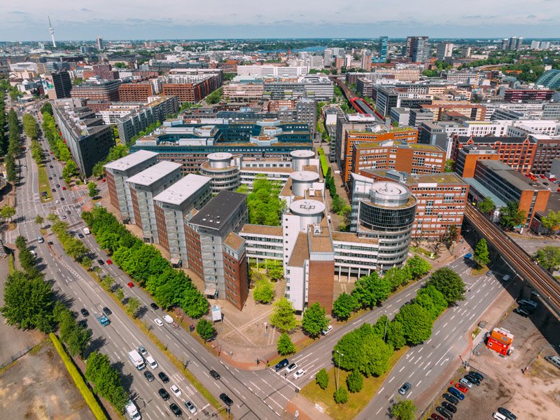  Photos of  Poseidonhaus in Amsinckstraße 63 – 71d / Nagelsweg, 20097 Hamburg. Photo by Joas Souza.  