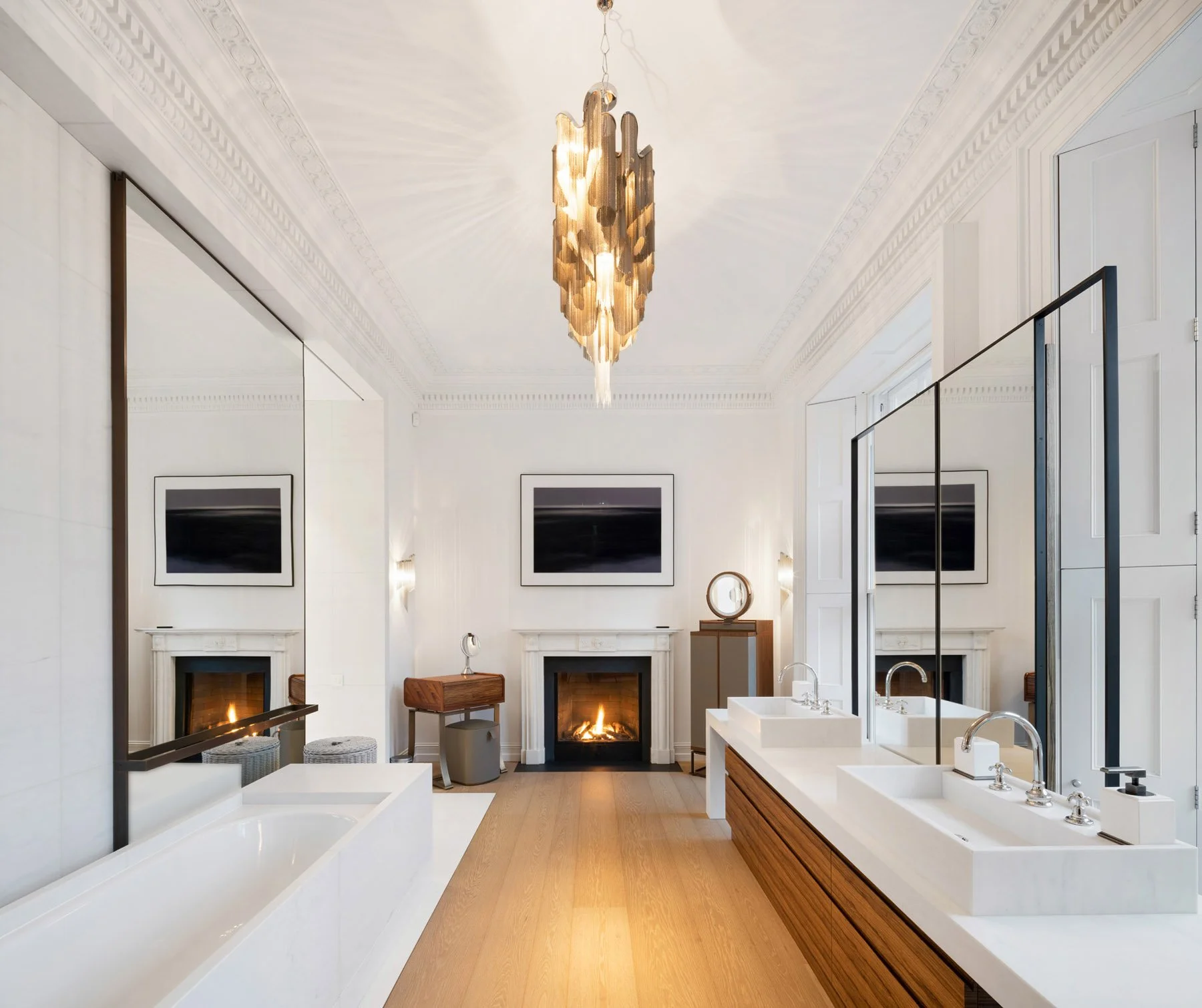  Chester Terrace, London, NW1 4ND. Photo by Joas Souza 