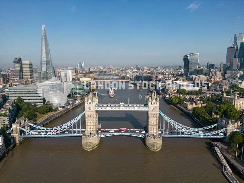  London SE1, Aug 2022, Aerial view of the Tower Bridge east side towards west. 
