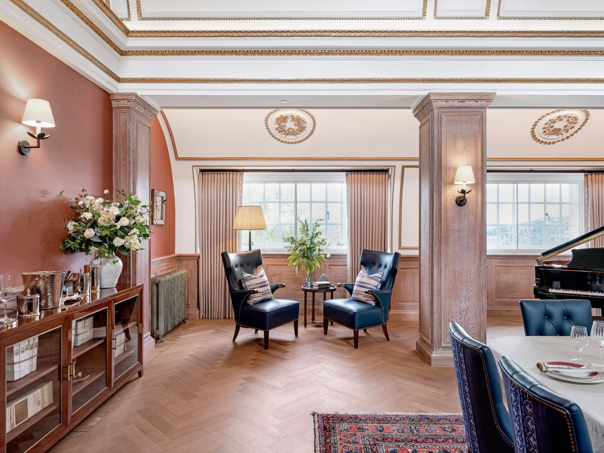  Gracing the banks of the River Thames in the heart of historic Westminster, 9 Millbank is a landmark residential address that captures the essence of British luxury and style. 