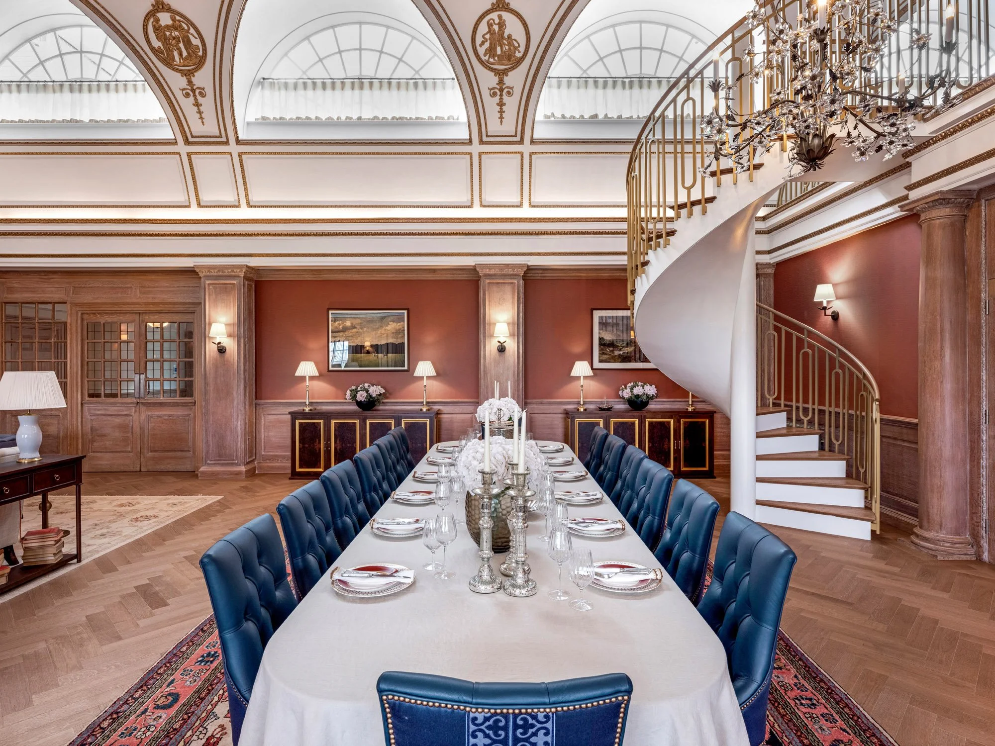  Gracing the banks of the River Thames in the heart of historic Westminster, 9 Millbank is a landmark residential address that captures the essence of British luxury and style. 