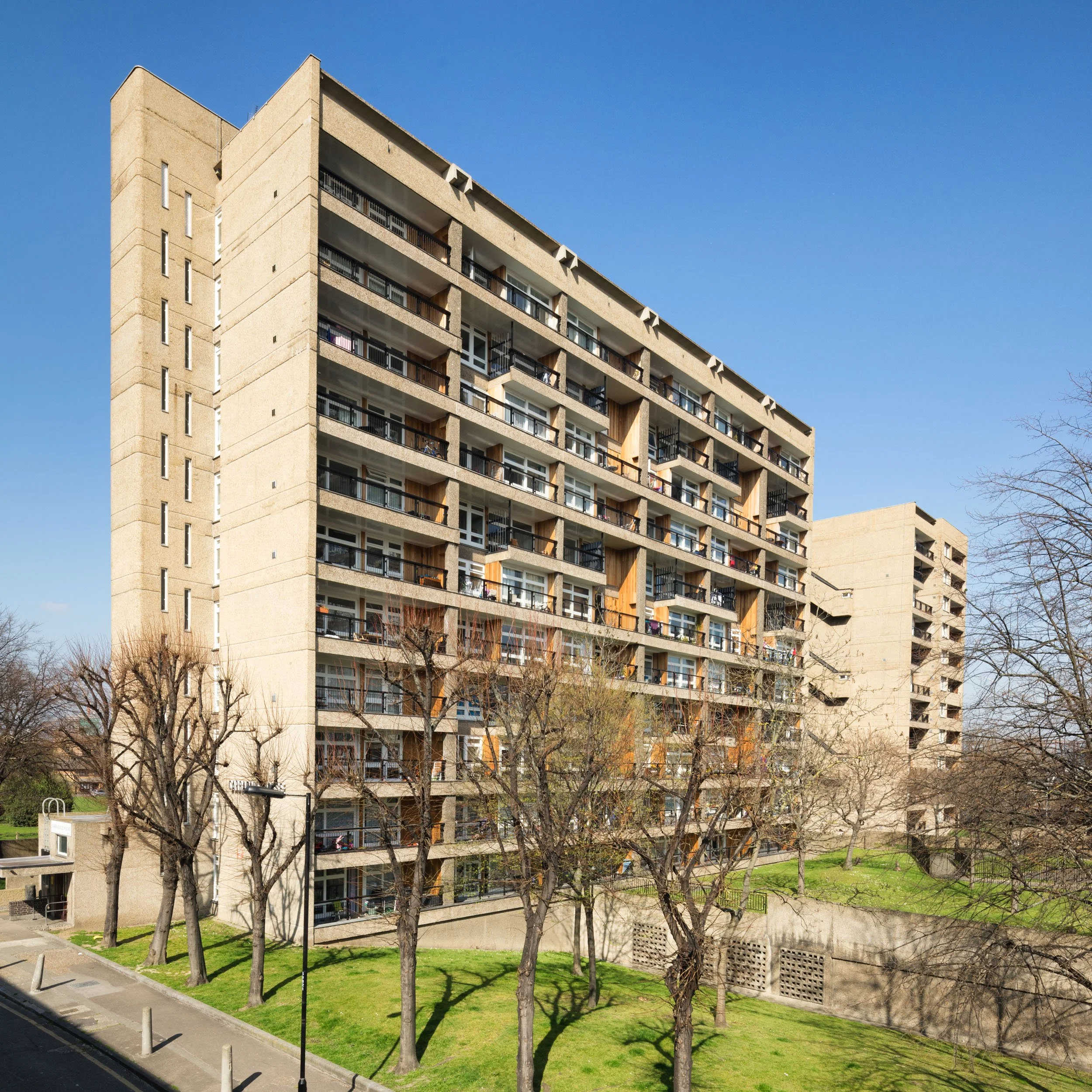 architectural-photography-balfron-tower-brutalist-erno-goldfinger-london-29.jpg