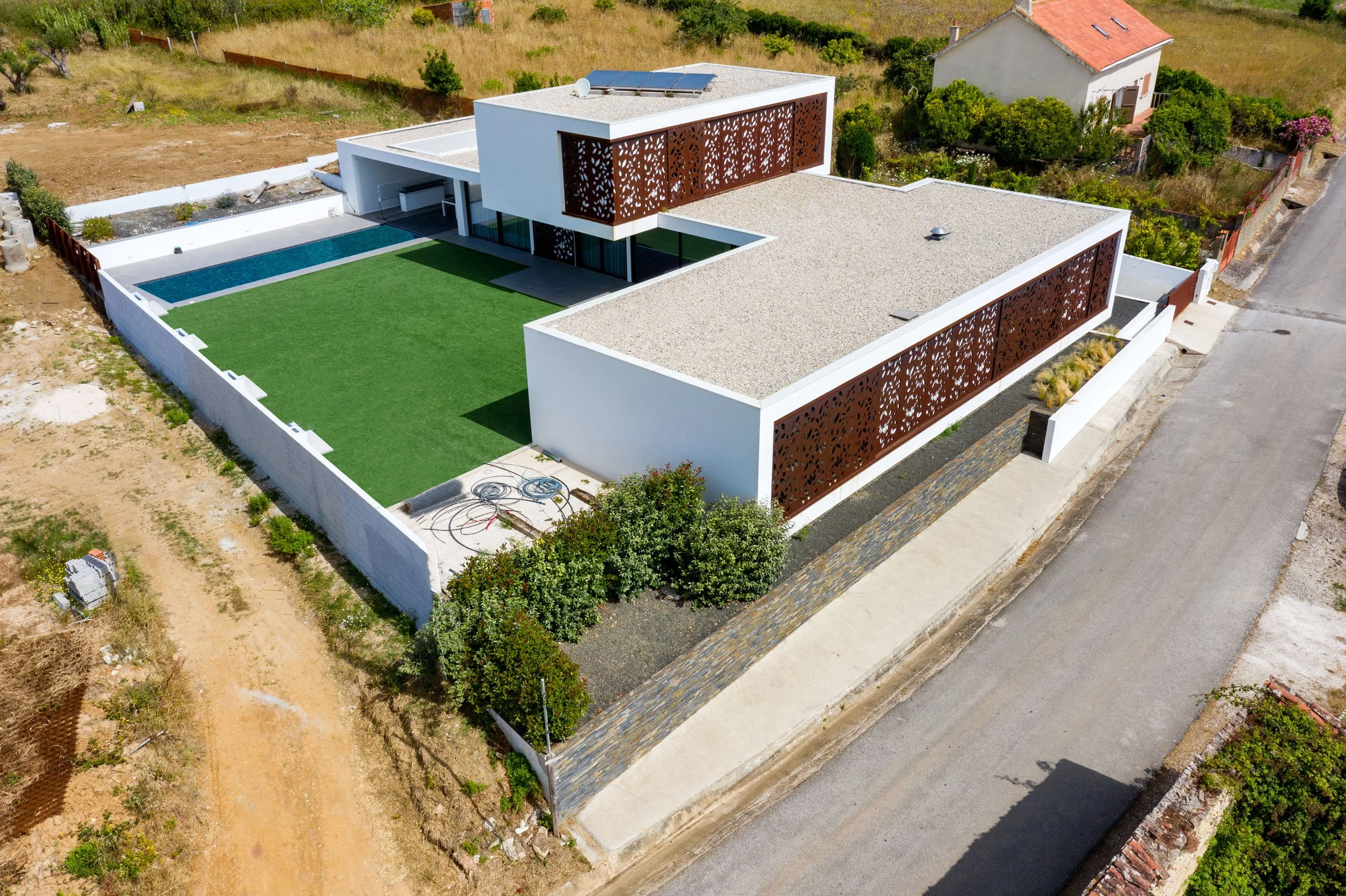 aerial-drone-photography-portugal-residential-nuno-morais-70.jpg