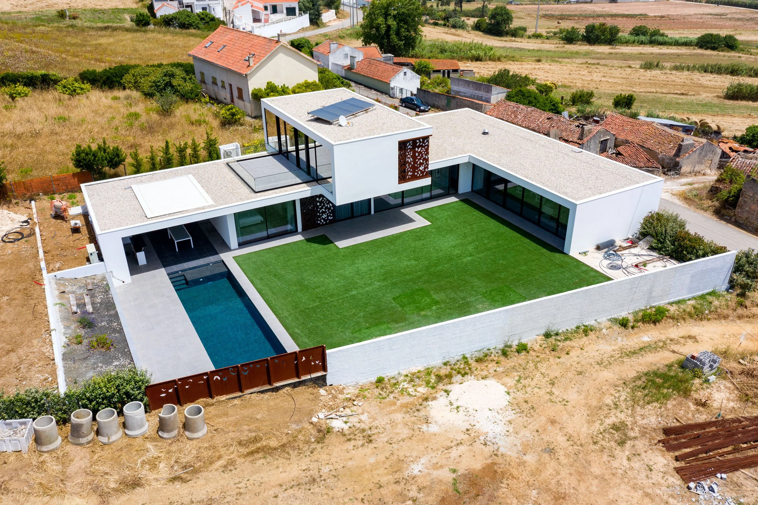 aerial-drone-photography-portugal-residential-nuno-morais-72.jpg