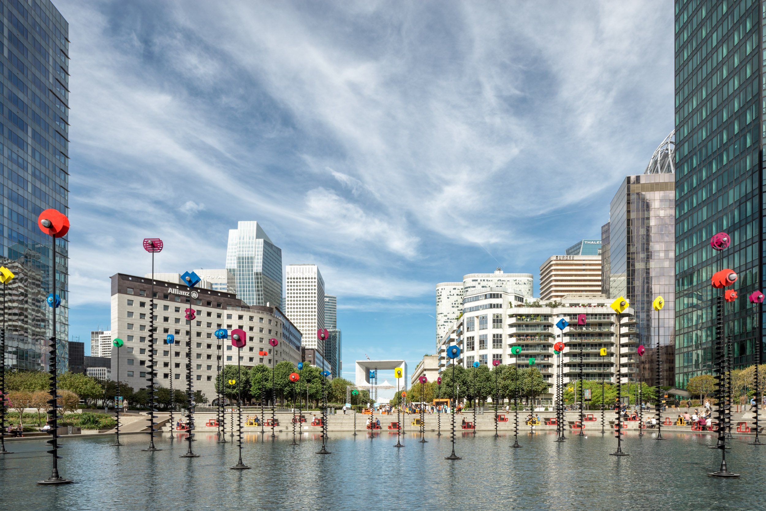 la-defense-business-district-paris-architectural-photography-030.jpg