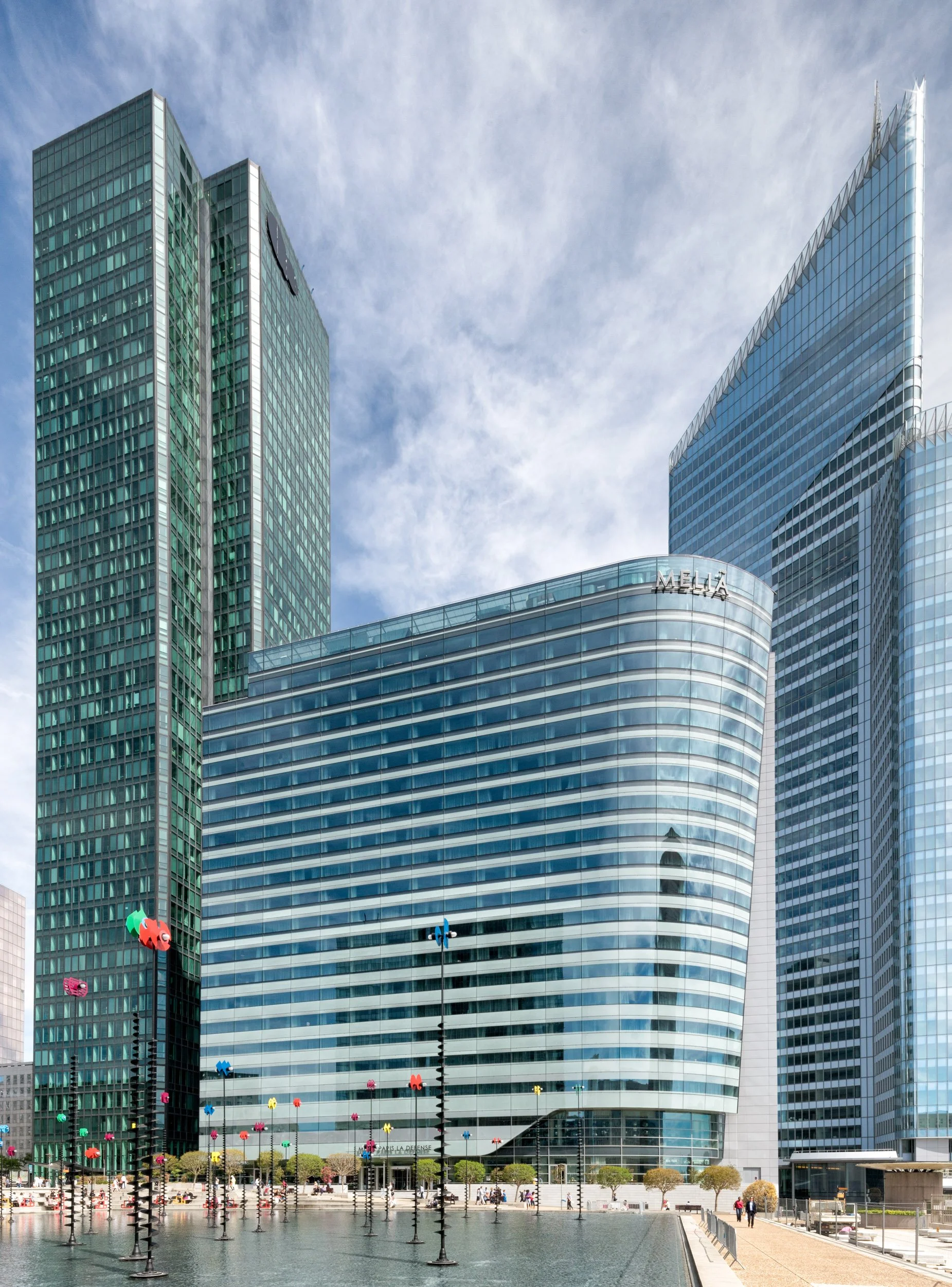 la-defense-business-district-paris-architectural-photography-035.jpg