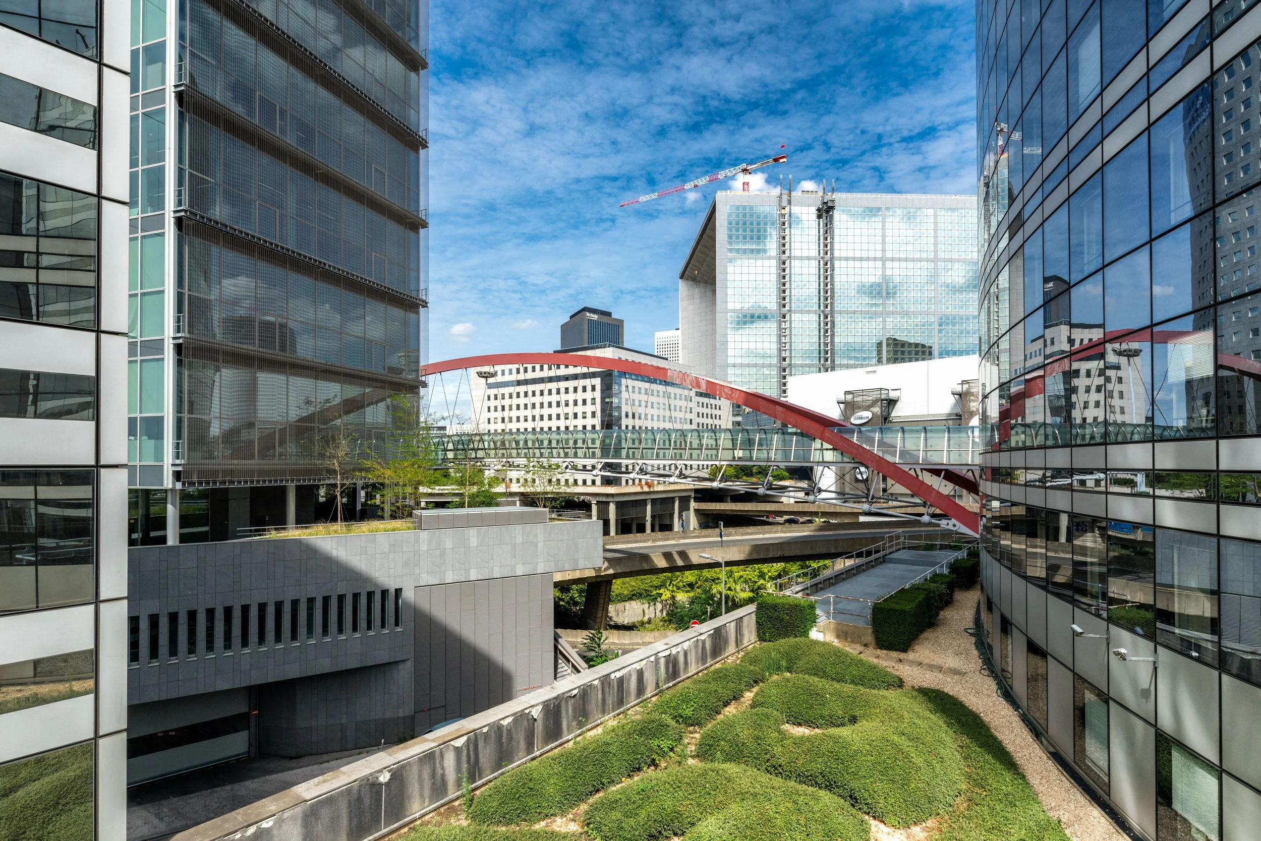 la-defense-business-district-paris-architectural-photography-115.jpg
