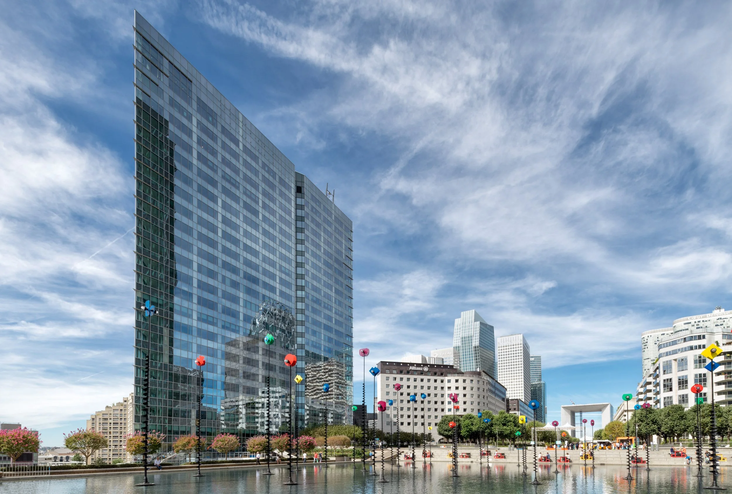 la-defense-business-district-paris-architectural-photography-032.jpg