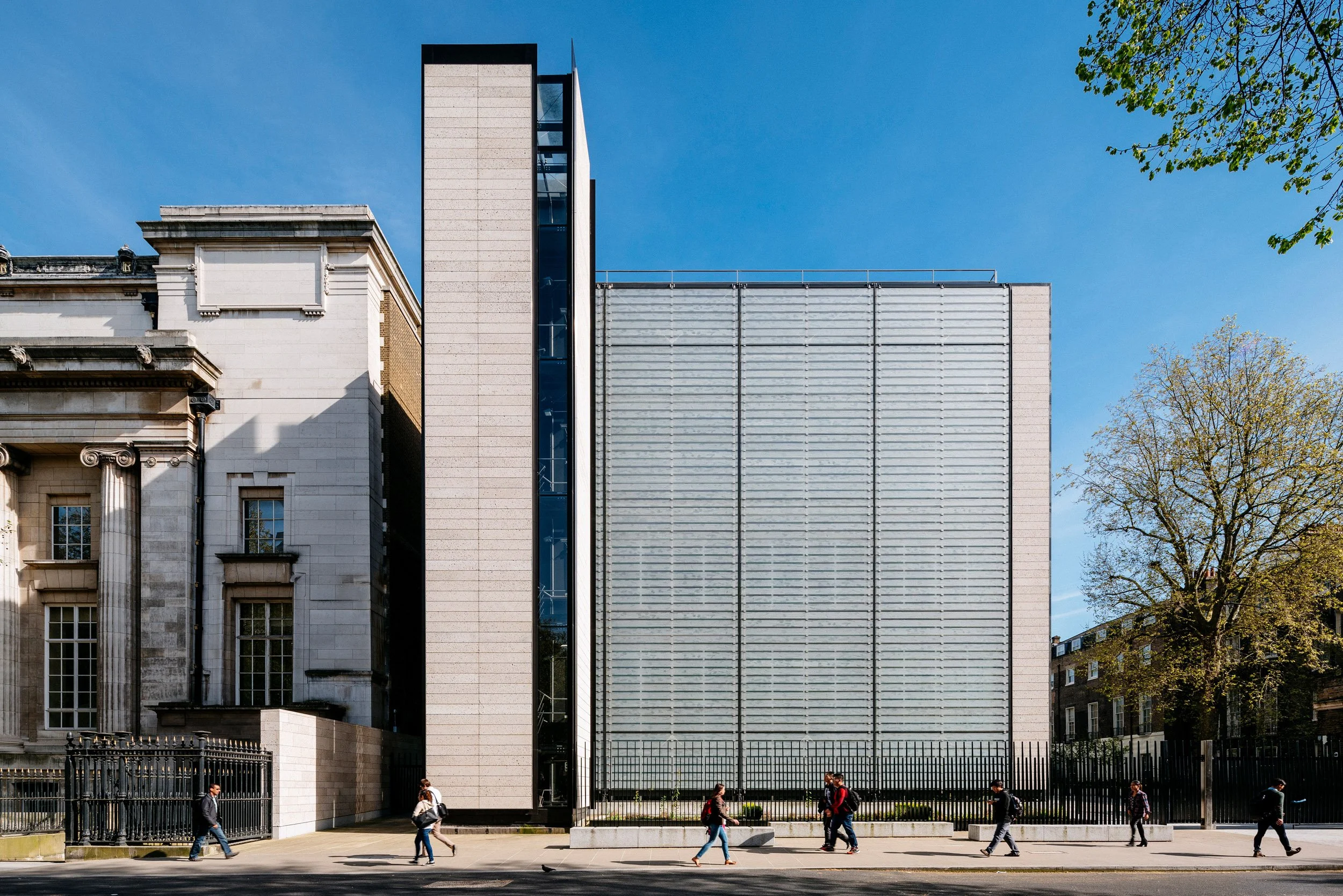 british-museum-extension-rshp-london-architectural-photography-01.jpg