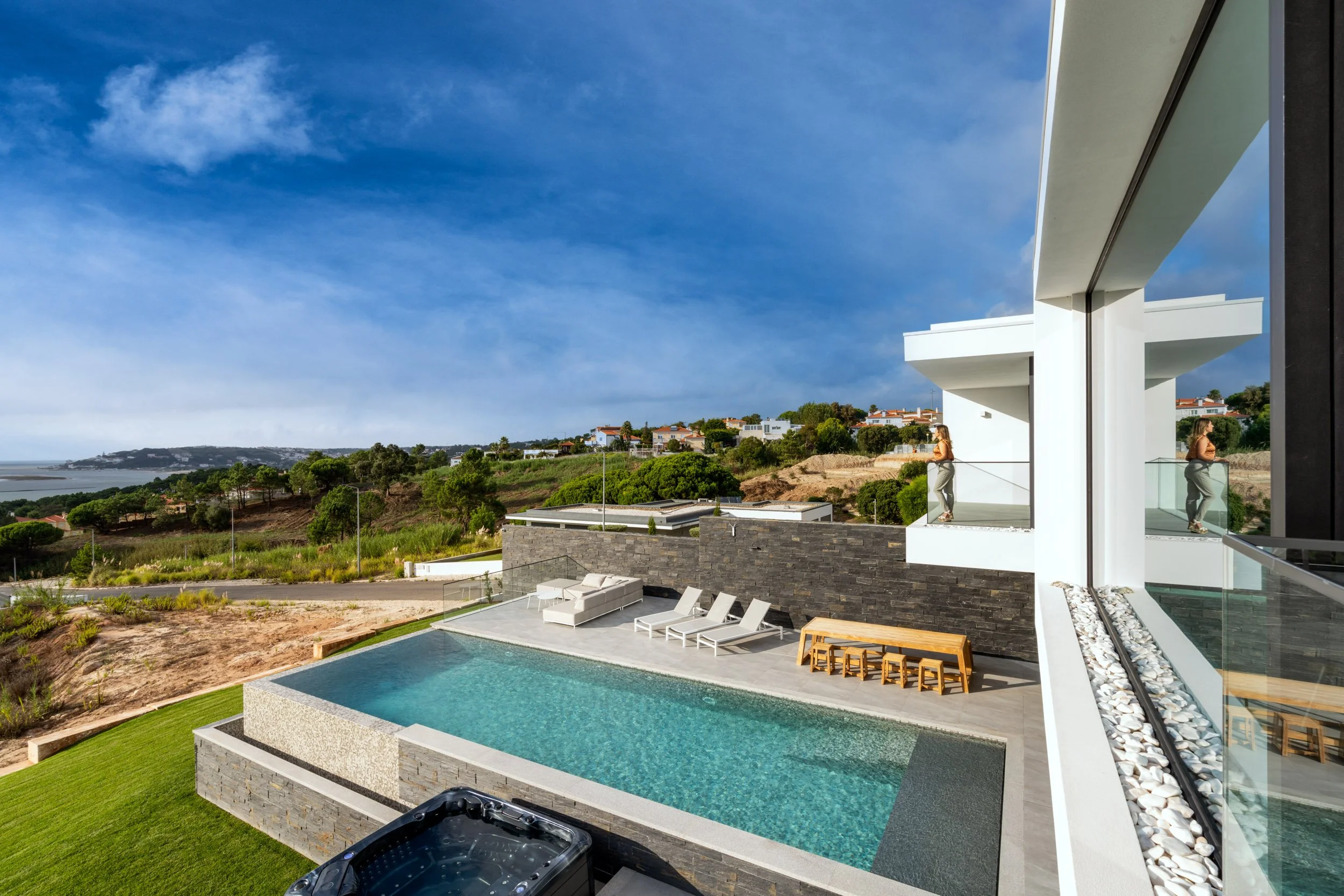foz-do-arelho-contemporary-private-residence-portugal-architectural-photography-63.jpg