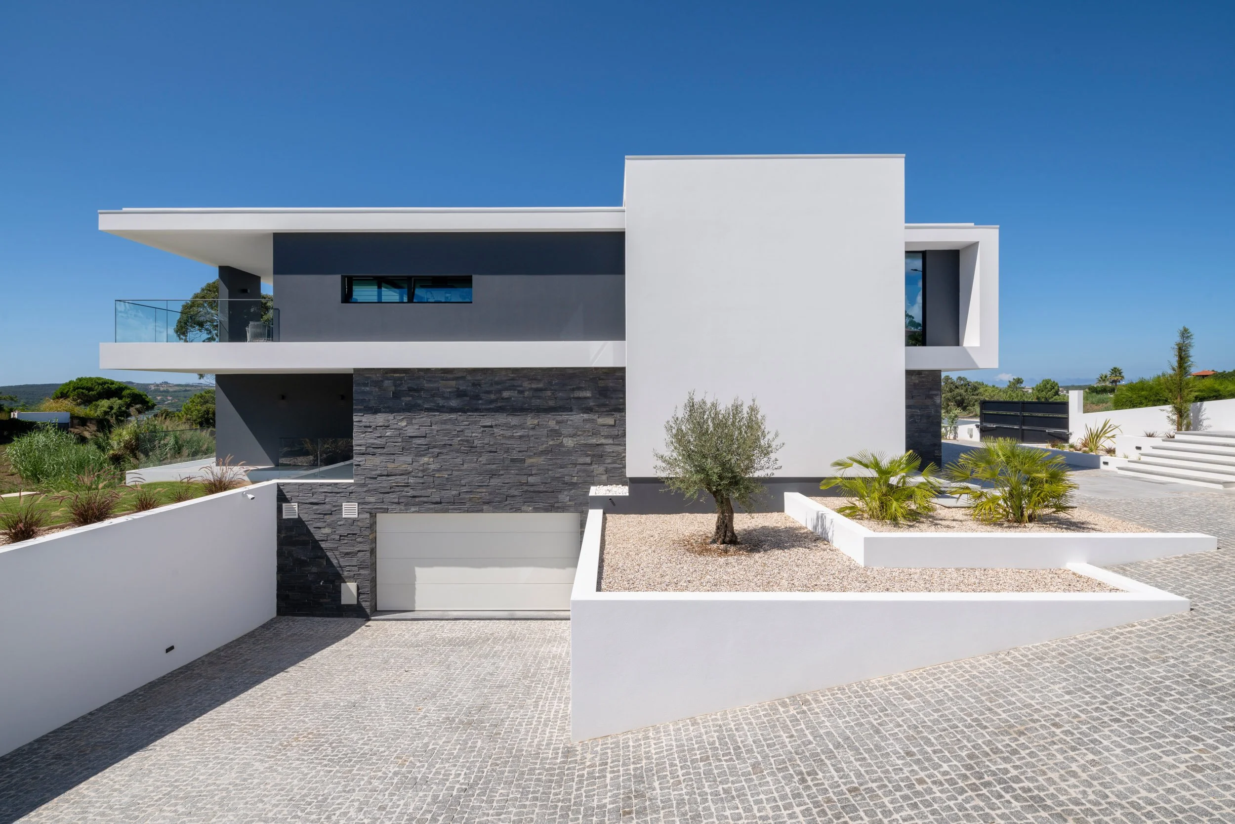 foz-do-arelho-contemporary-private-residence-portugal-architectural-photography-23.jpg