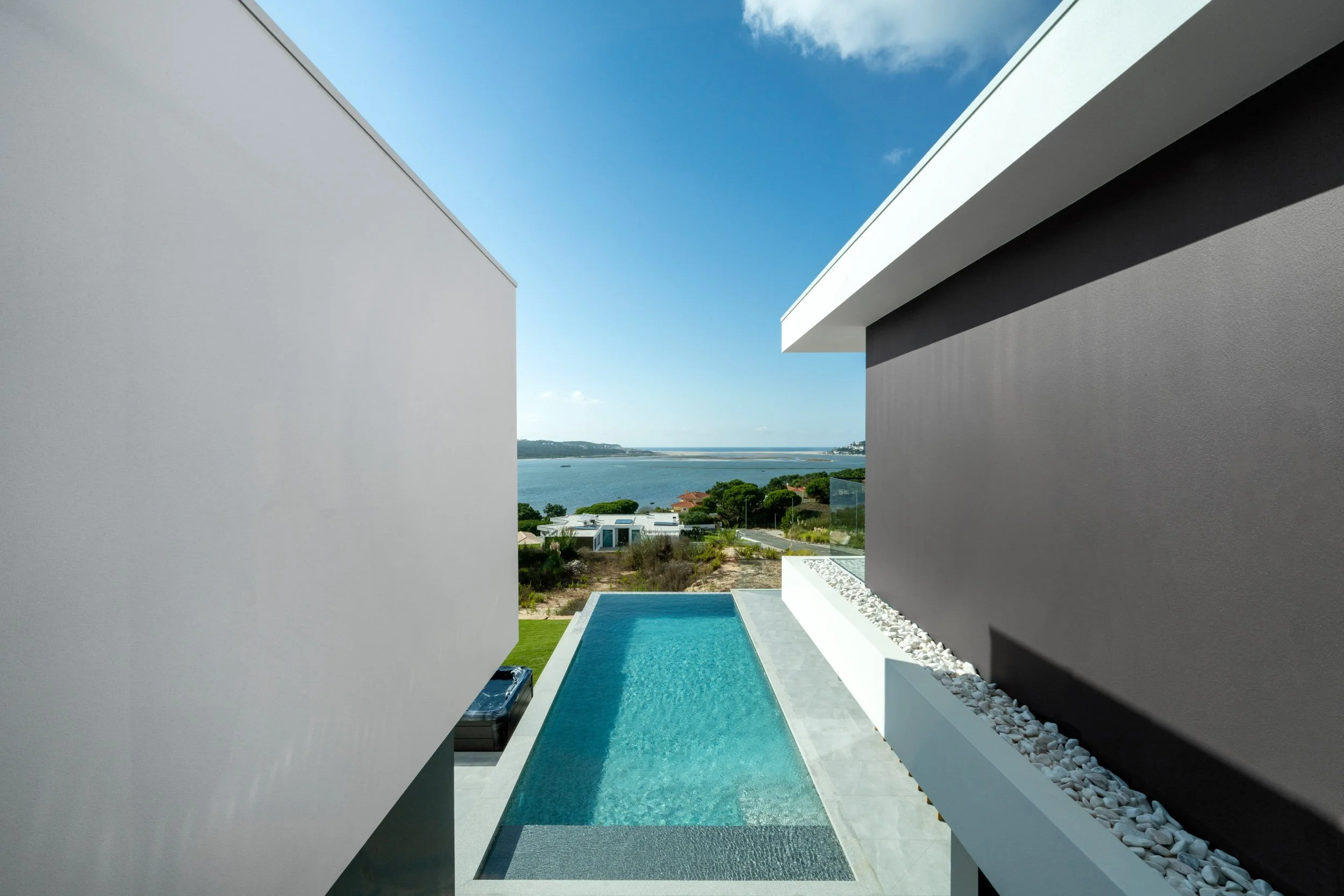 foz-do-arelho-contemporary-private-residence-portugal-architectural-photography-26.jpg