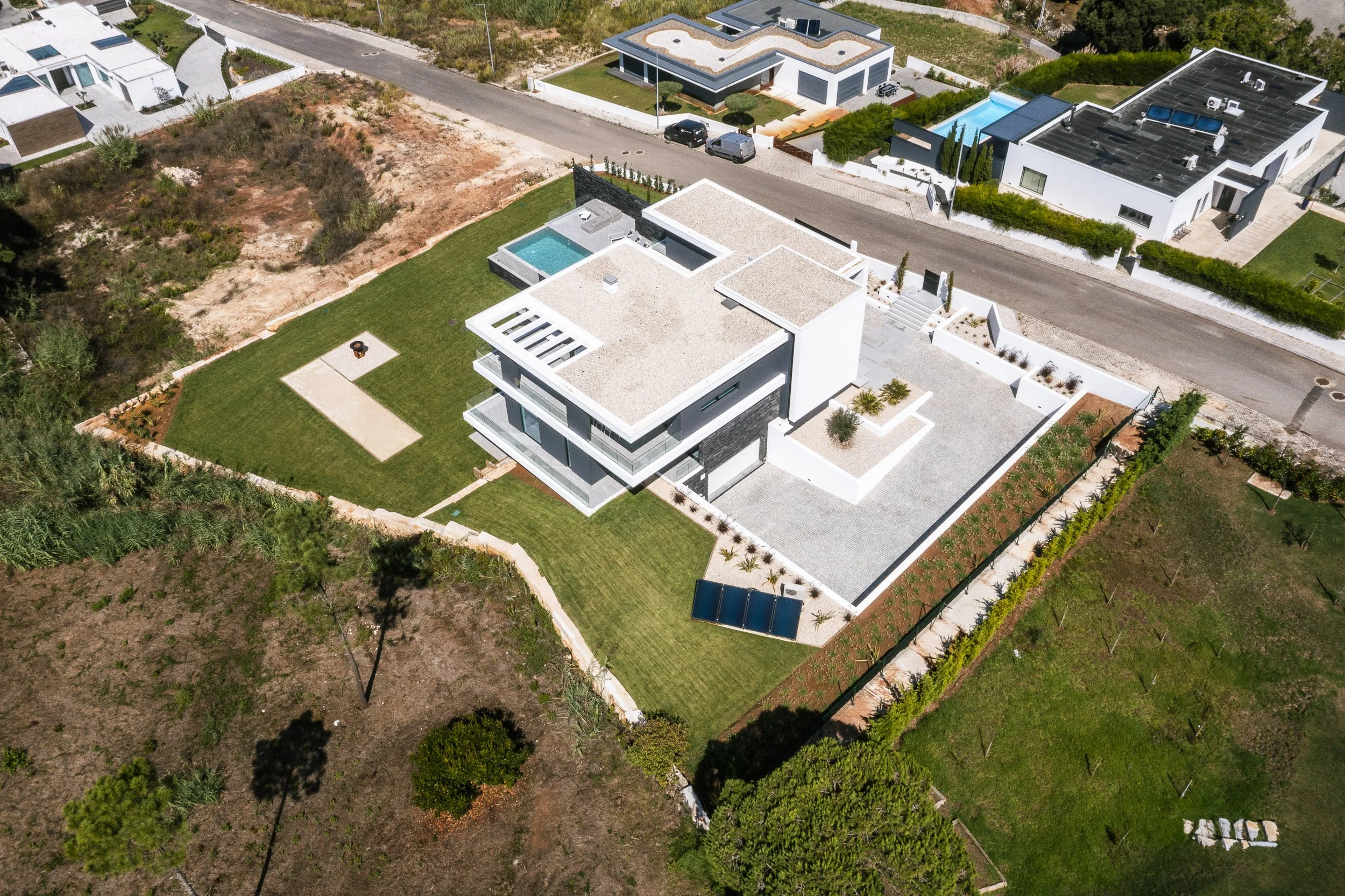 foz-do-arelho-contemporary-private-residence-portugal-aerial-photography072.jpg