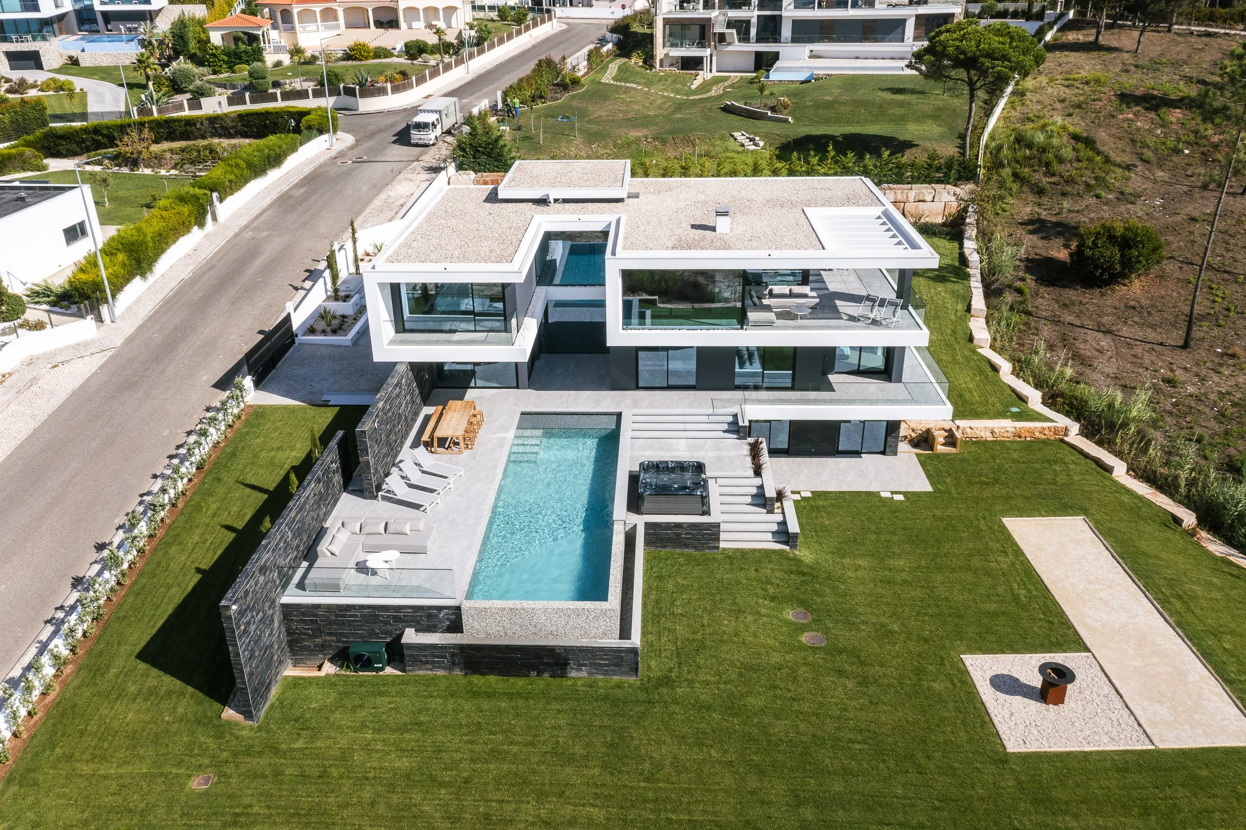 foz-do-arelho-contemporary-private-residence-portugal-aerial-photography109.jpg