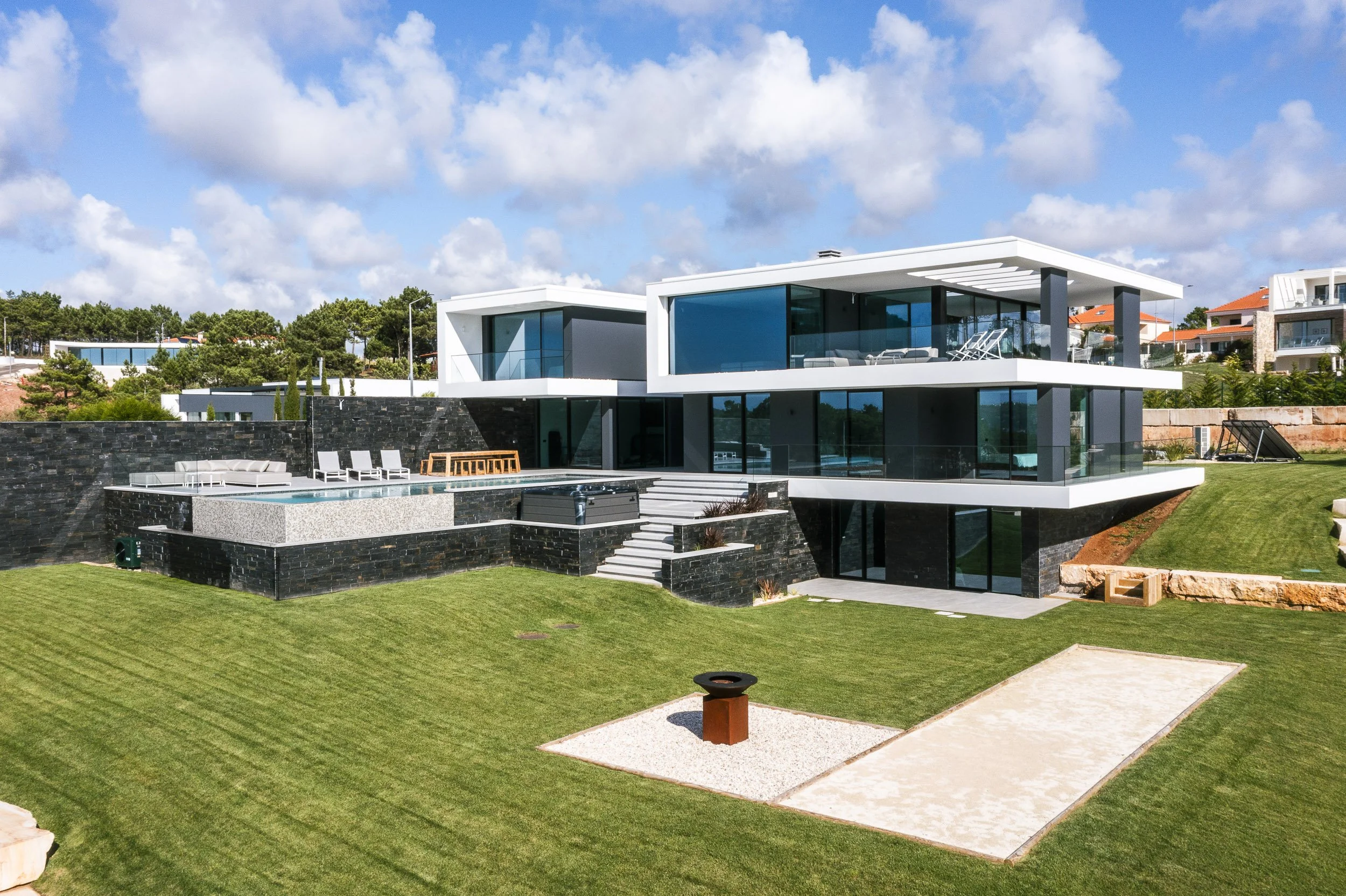 foz-do-arelho-contemporary-private-residence-portugal-aerial-photography116.jpg