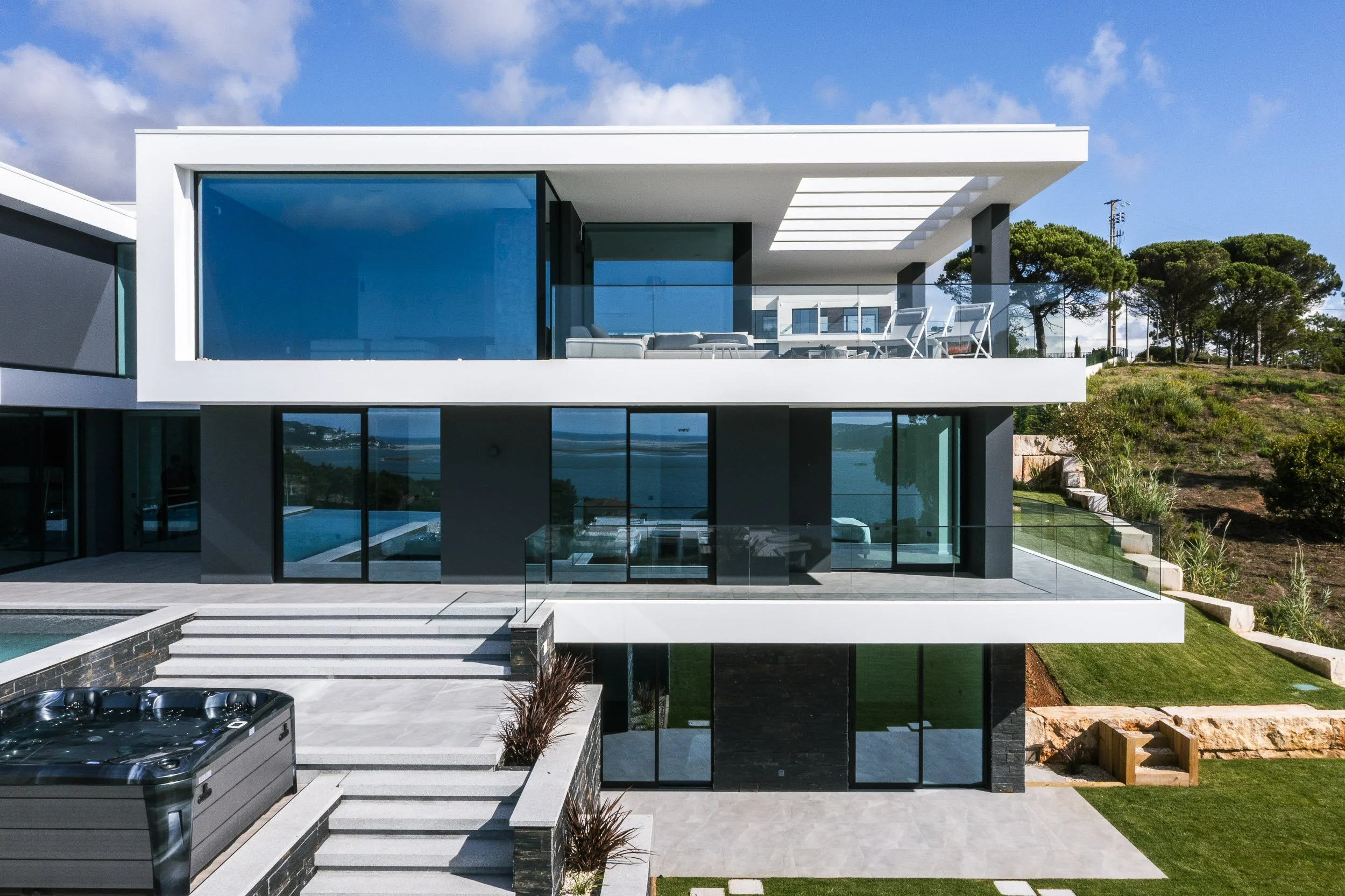 foz-do-arelho-contemporary-private-residence-portugal-aerial-photography121.jpg