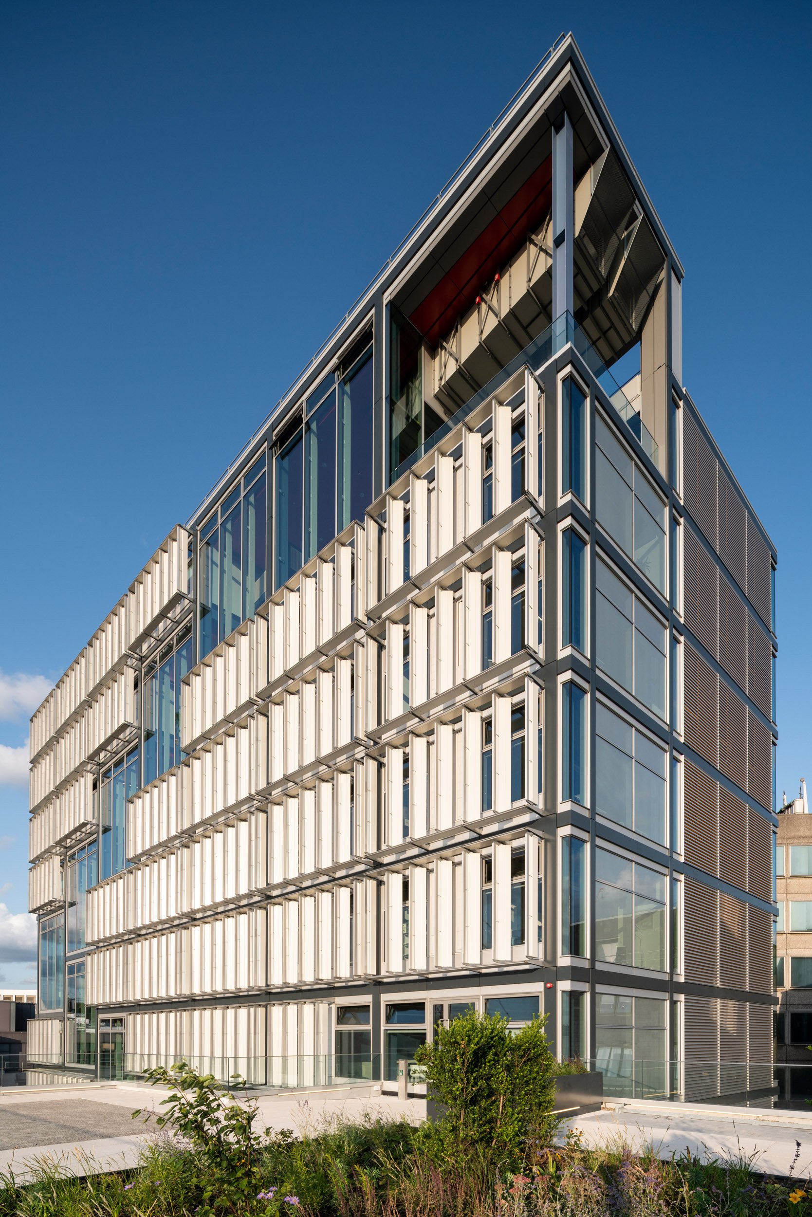 lse-centre-buildings-redevelopment-rshp-exterior-03.jpg
