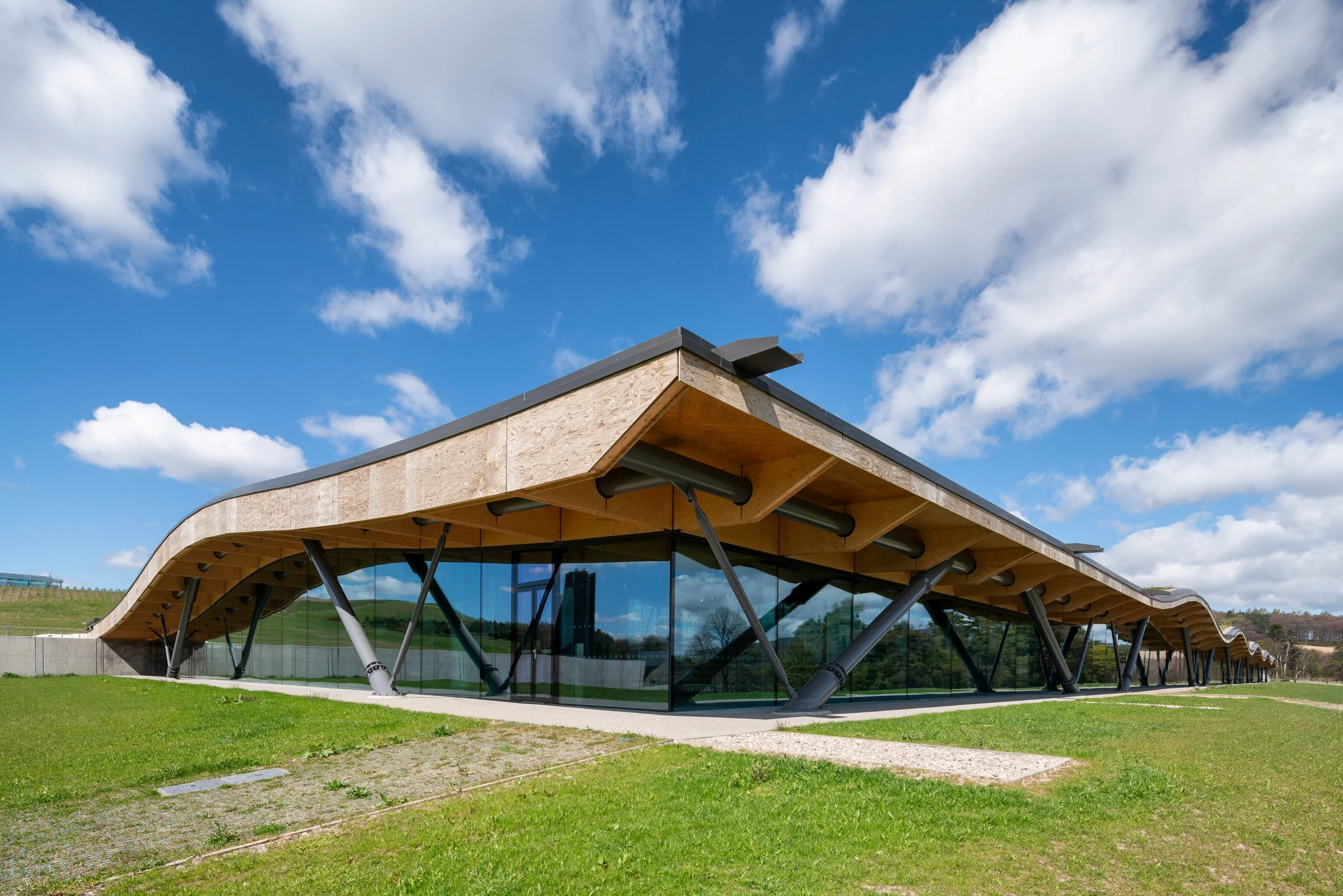 macallan-distillery-rshp-exterior-landscape-007.jpg