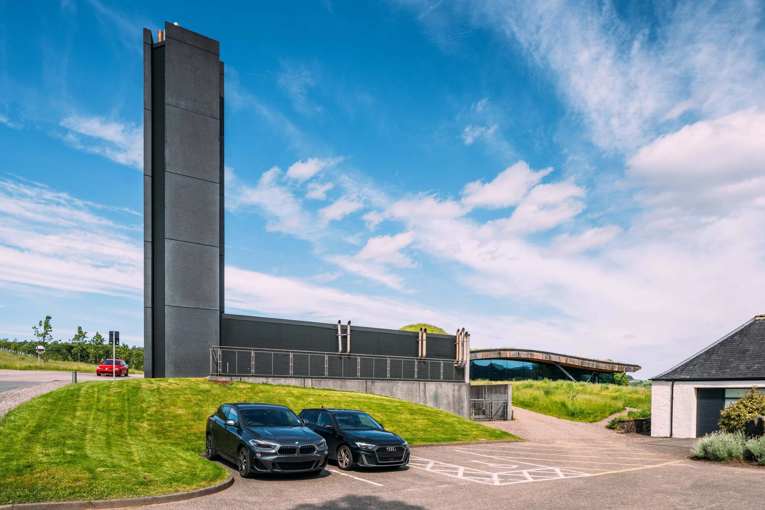 macallan-distillery-rshp-exterior-landscape-022.jpg