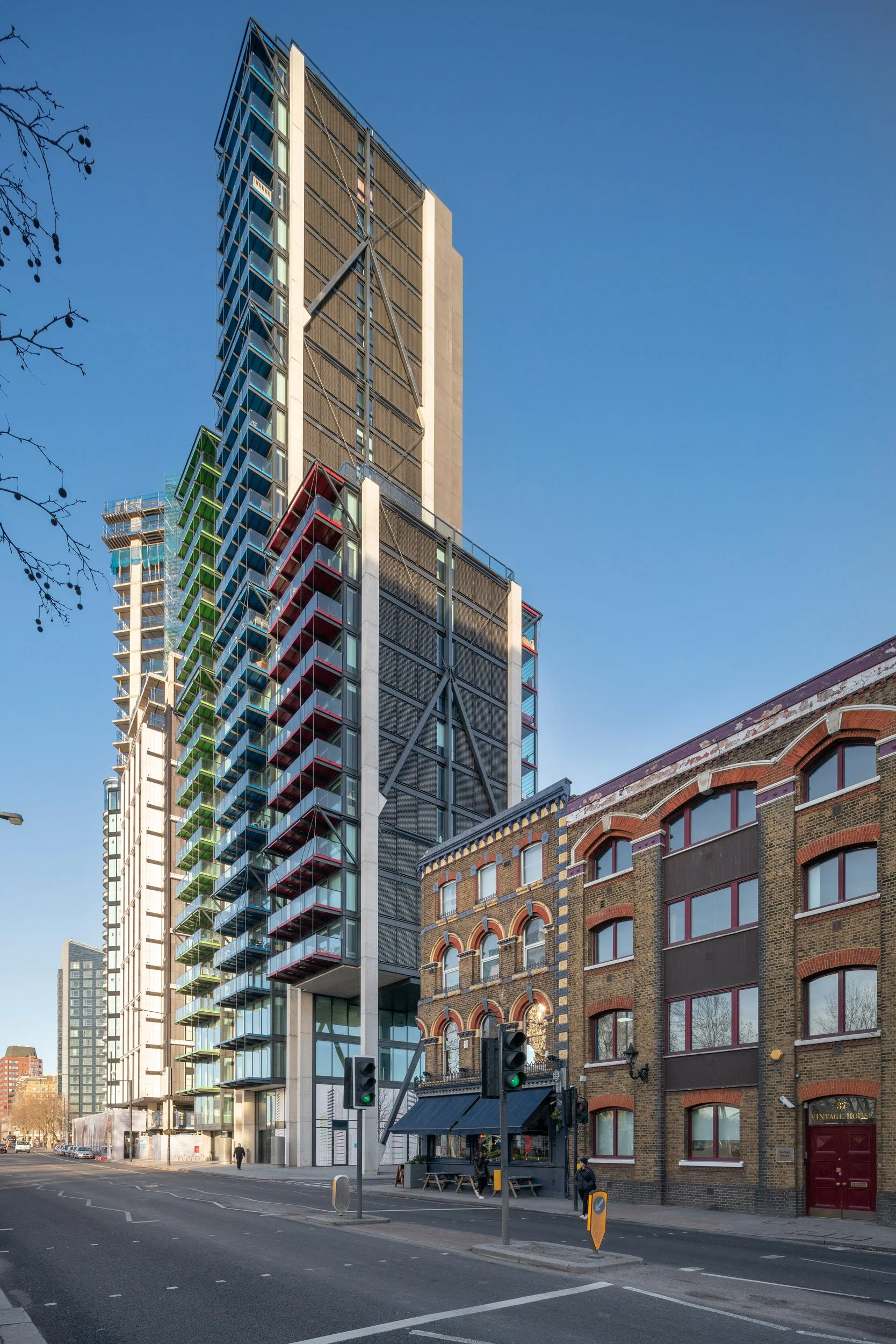 merano-residences-vauxhall-rshp-exterior-05.jpg