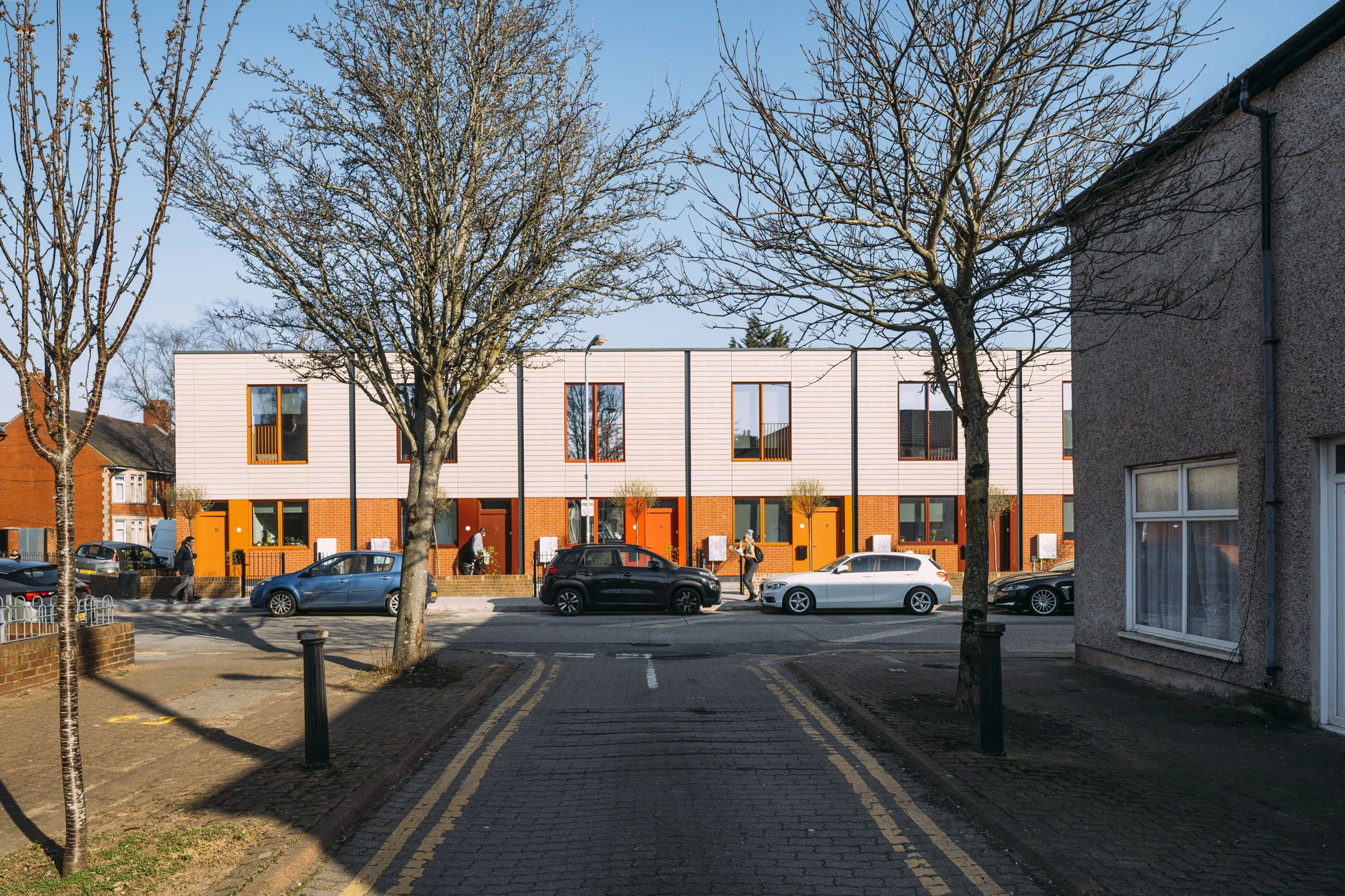 crofts-street-cardiff-modular-housing-rshp-architectural-photography-08.jpg