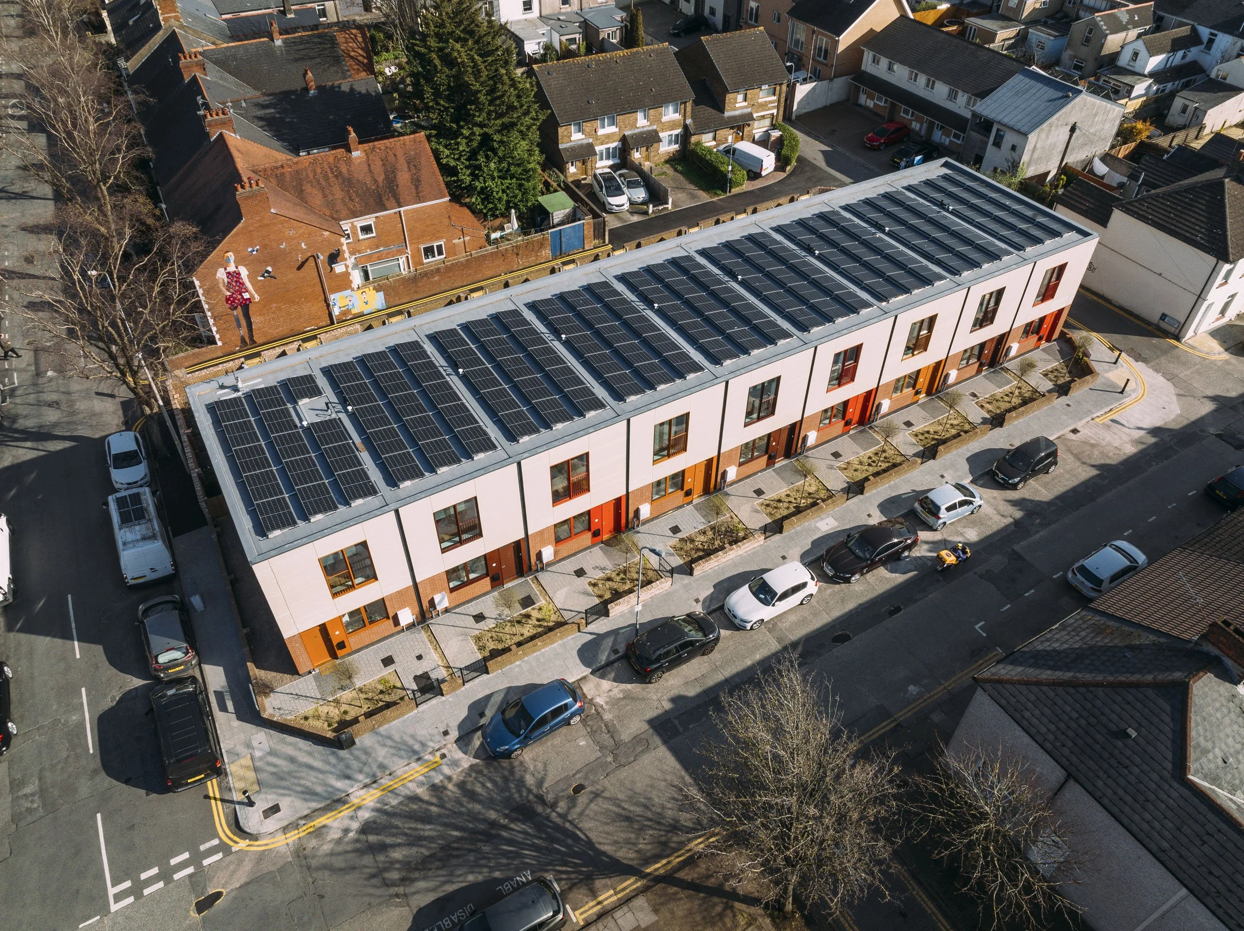 crofts-street-cardiff-modular-housing-rshp-aerial-39.jpg