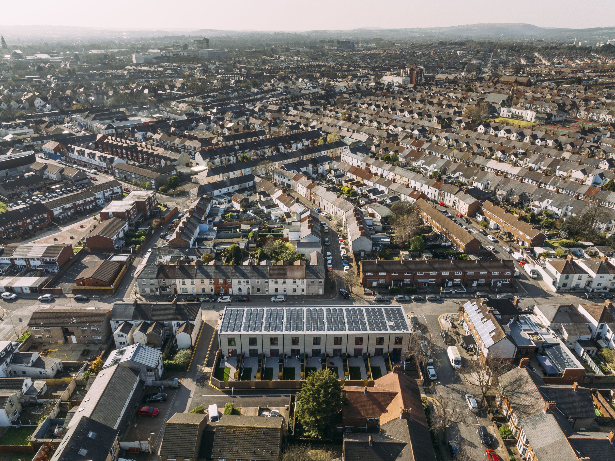 crofts-street-cardiff-modular-housing-rshp-aerial-43.jpg